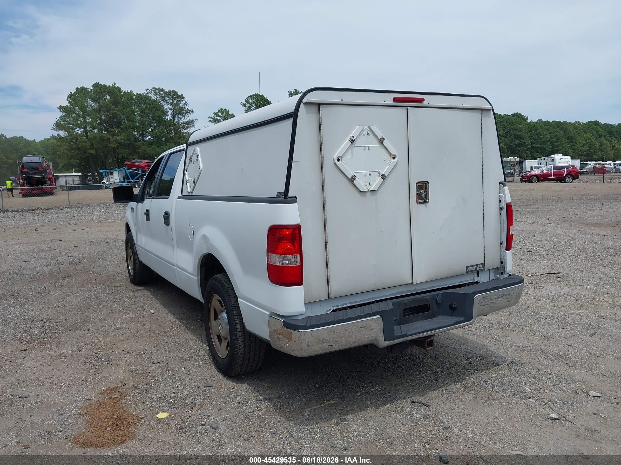 2008 Ford F-150   White vin: 1FTPW12V58FB54675