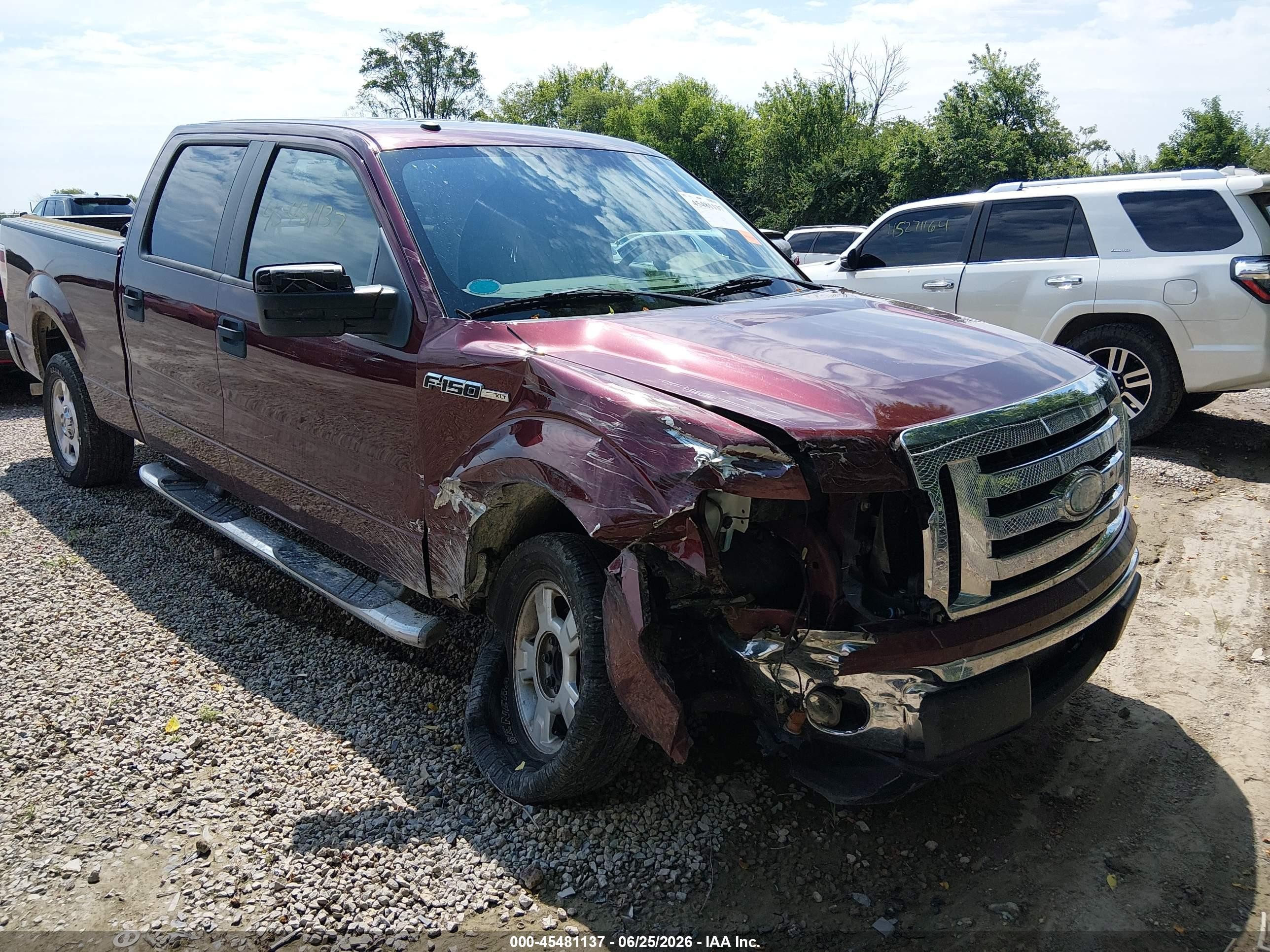 2009 Ford F-150 Xlt Red vin: 1FTPW12V59FB05851
