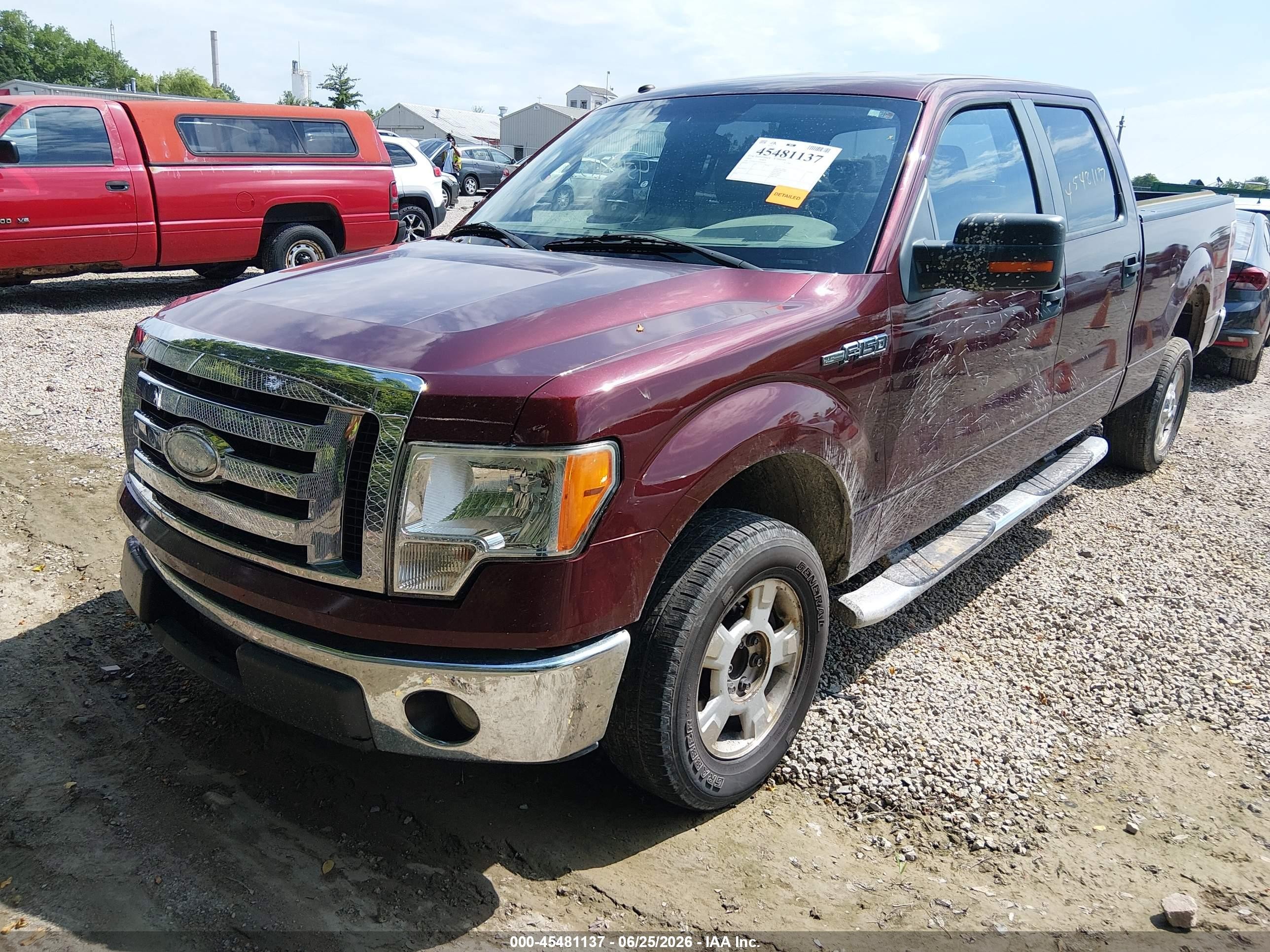 2009 Ford F-150 Xlt Red vin: 1FTPW12V59FB05851