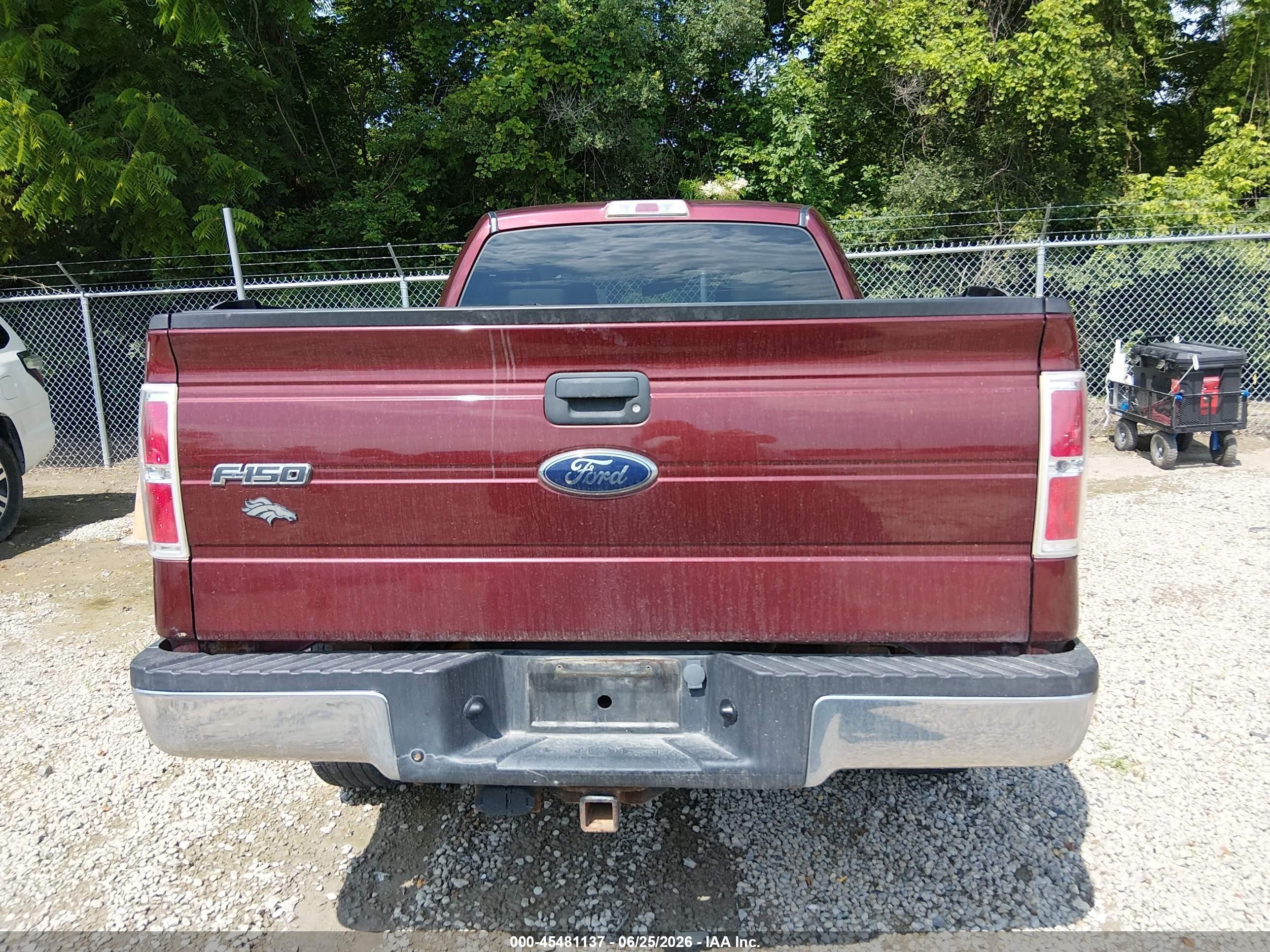 2009 Ford F-150 Xlt Red vin: 1FTPW12V59FB05851