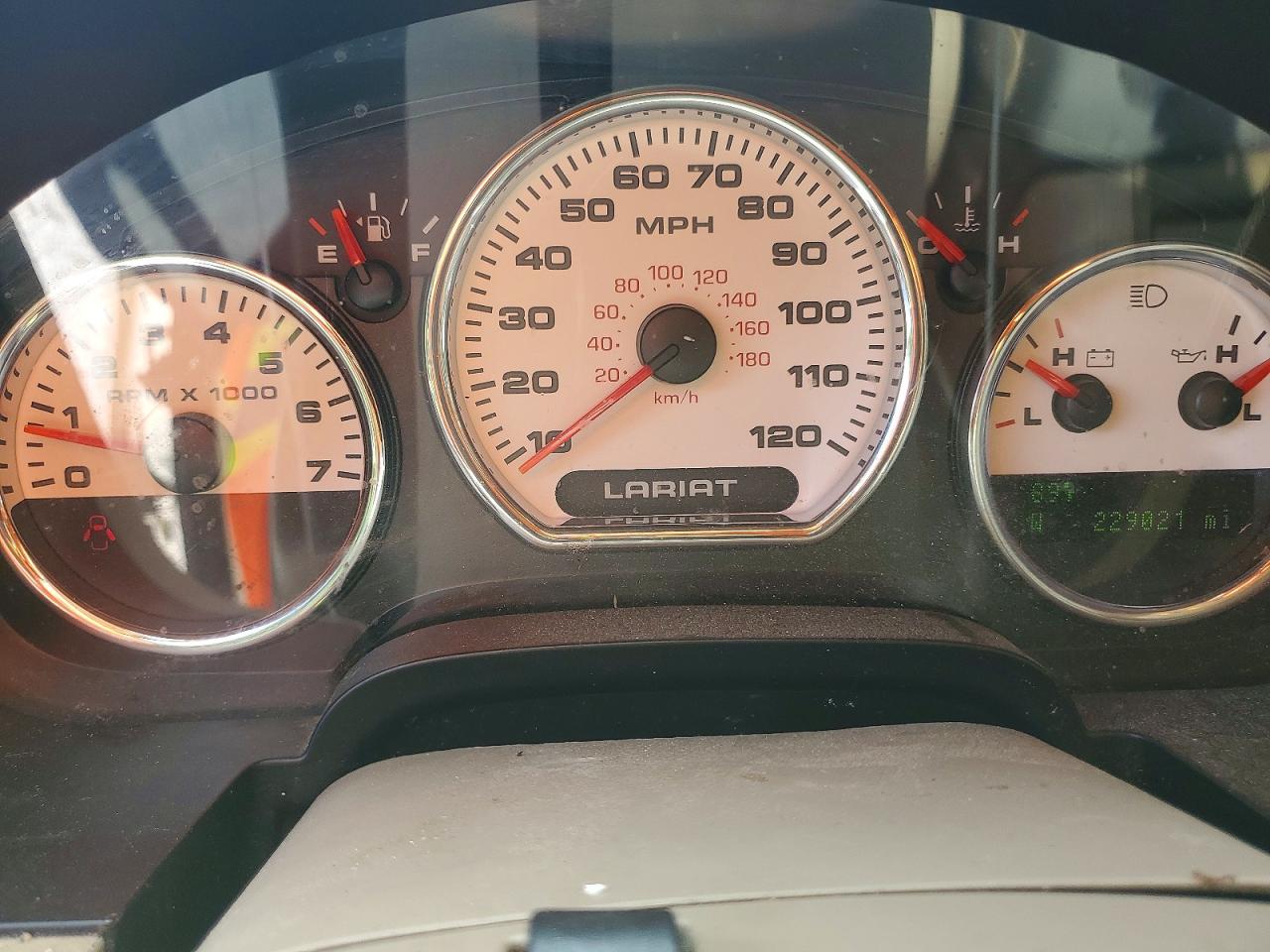 2007 Ford F150 Supercrew White vin: 1FTPW12V67FA44894