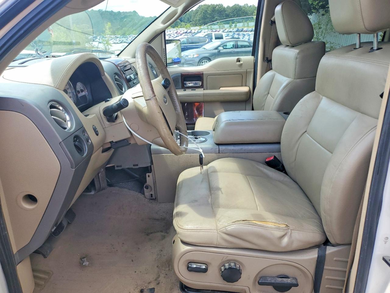 2007 Ford F150 Supercrew White vin: 1FTPW12V67FA44894