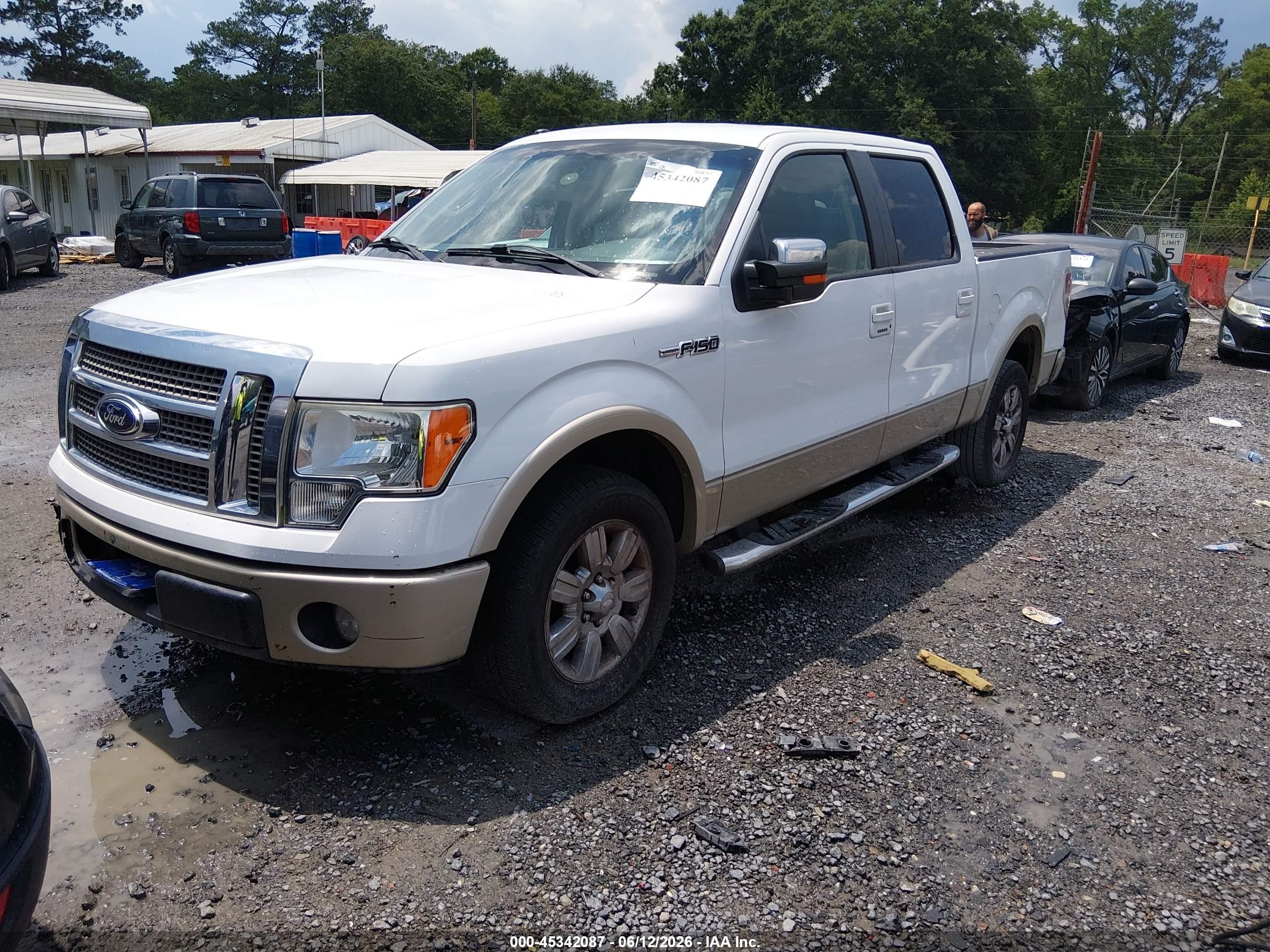 2009 Ford F-150 King Ranch/lariat/platinum/xl/xlt White vin: 1FTPW12V69FB45825