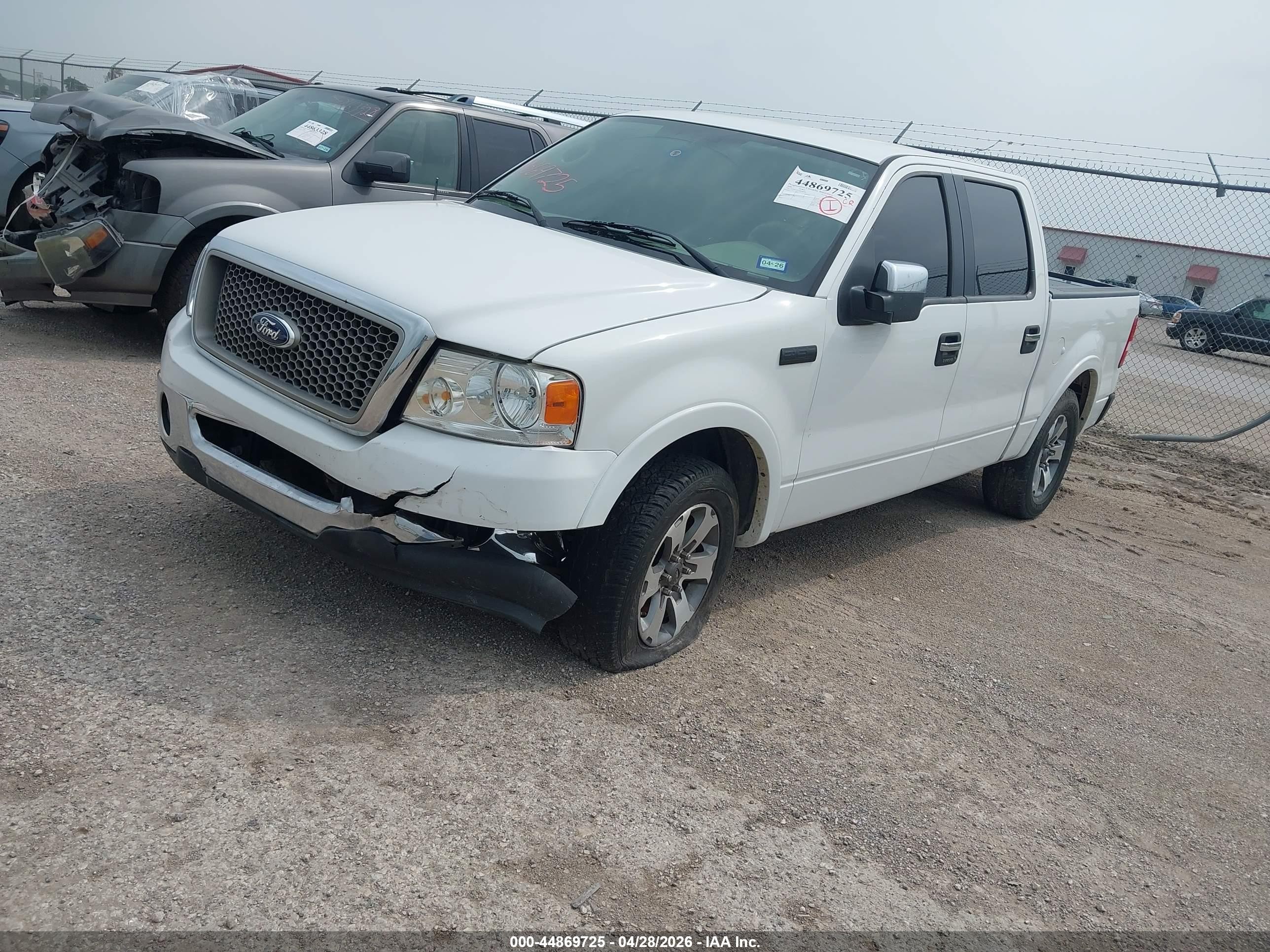 2006 Ford F-150 Lariat/xlt White vin: 1FTPW12V76KD06489