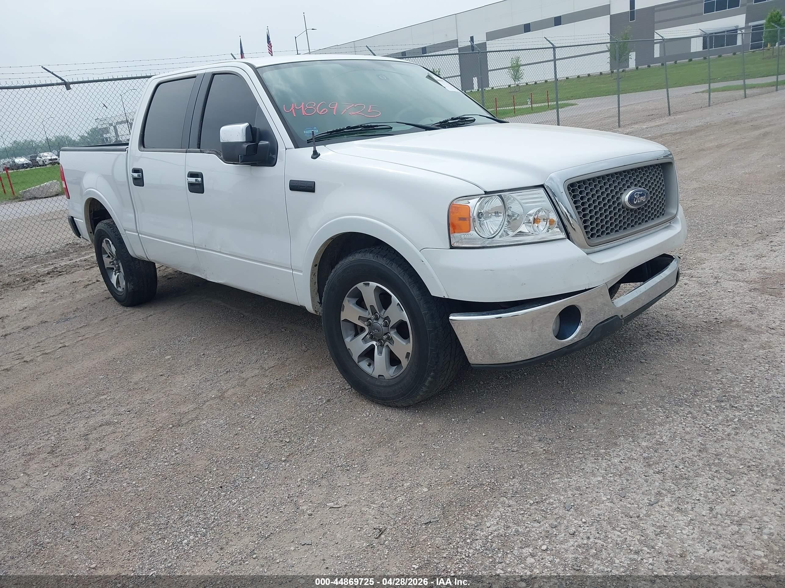 2006 Ford F-150 Lariat/xlt White vin: 1FTPW12V76KD06489