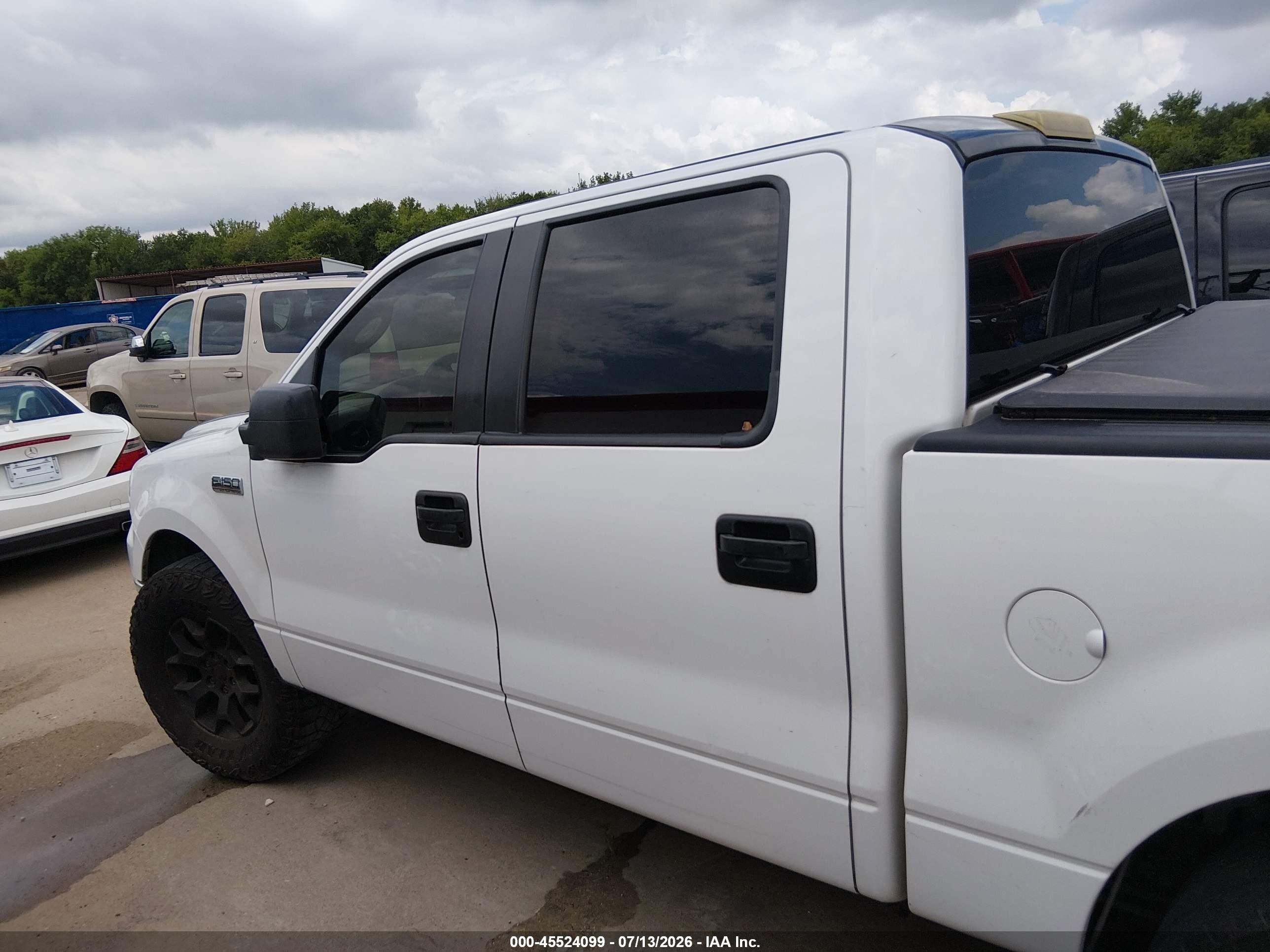 2008 Ford F-150 Lariat/xlt White vin: 1FTPW12V78FB95695