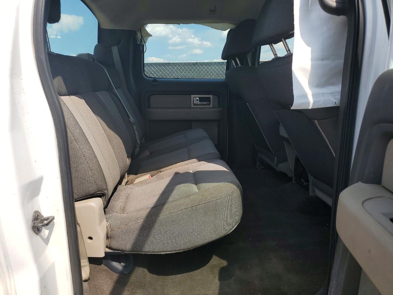2009 Ford F150 Supercrew White vin: 1FTPW12V79KB56307
