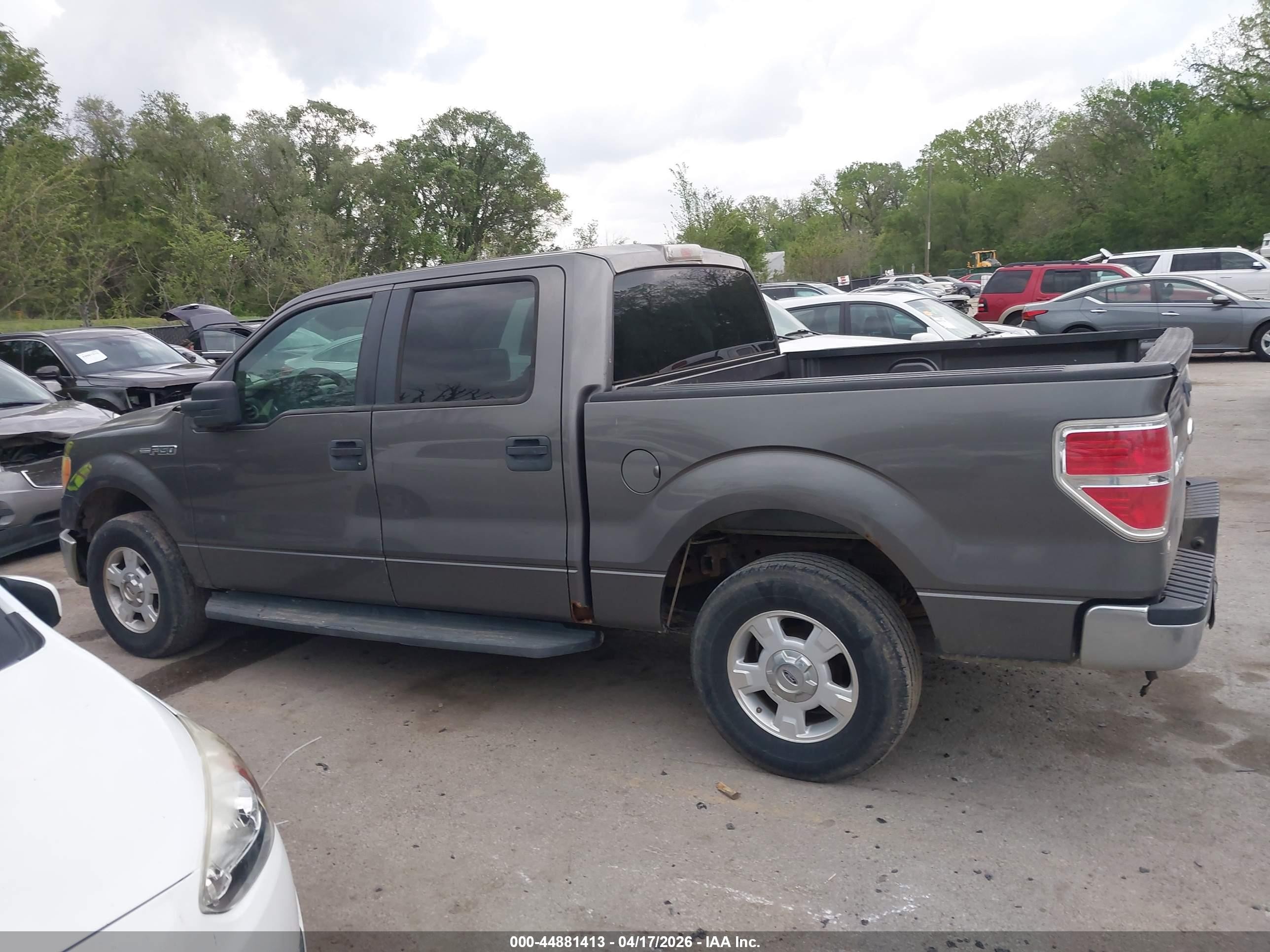 2009 Ford F-150 Xlt Gray vin: 1FTPW12V79KC73370