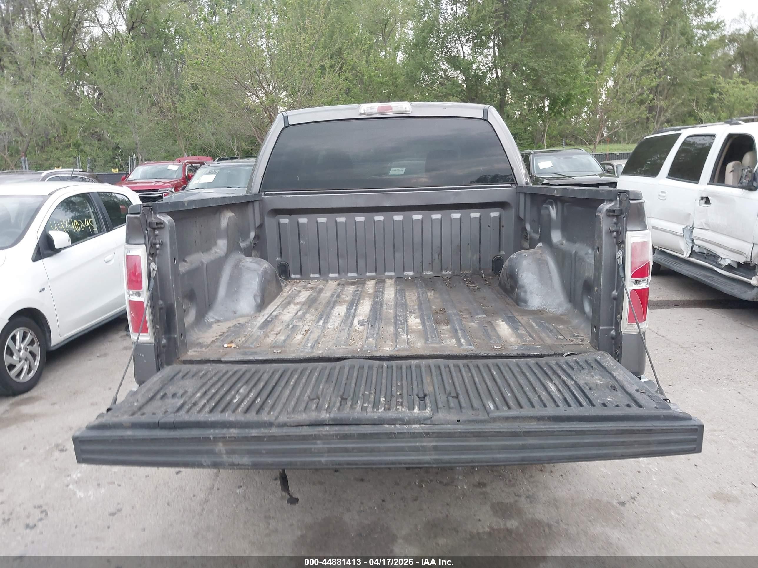2009 Ford F-150 Xlt Gray vin: 1FTPW12V79KC73370