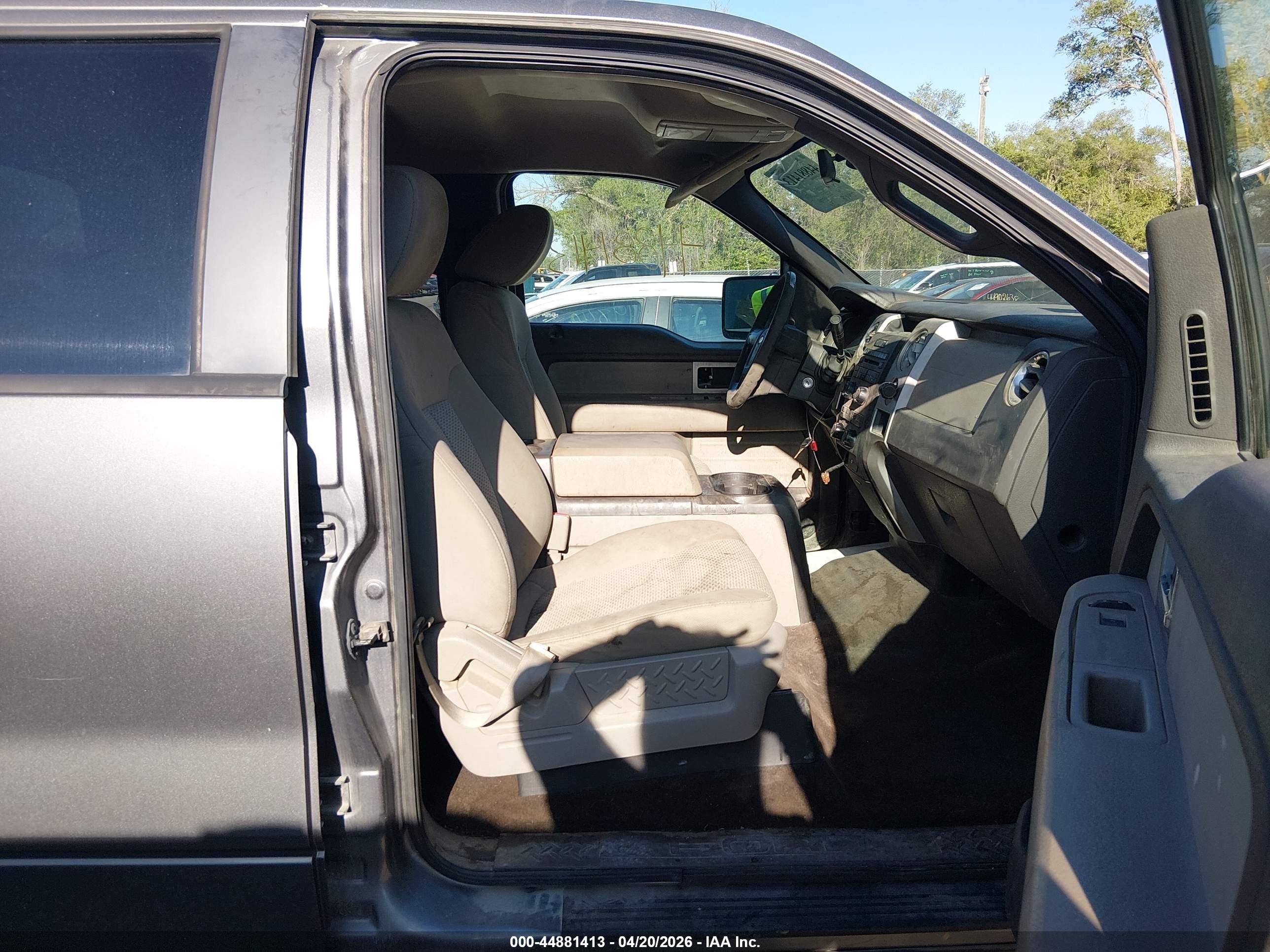 2009 Ford F-150 Xlt Gray vin: 1FTPW12V79KC73370
