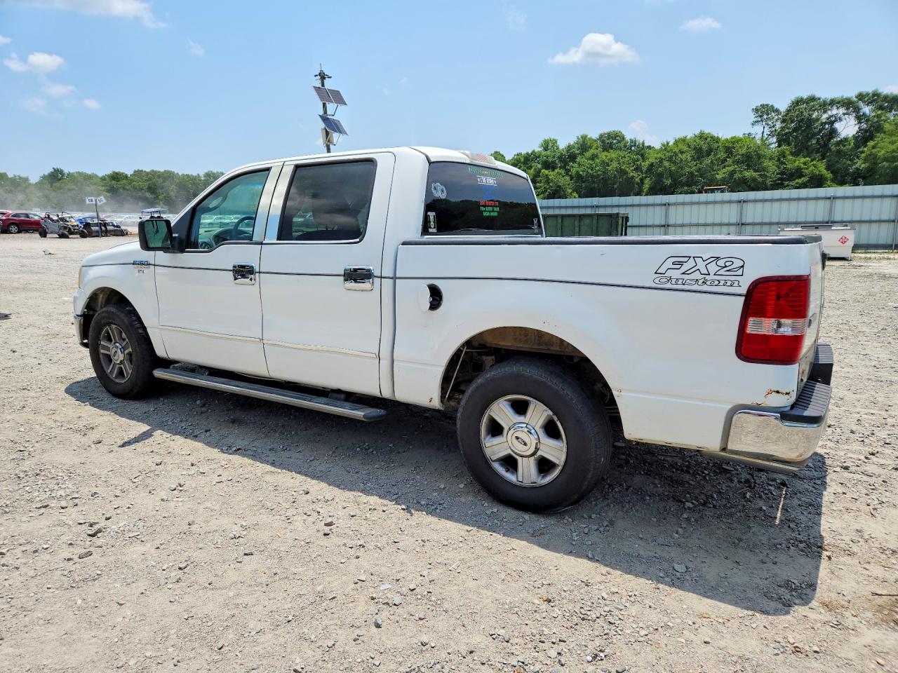 2006 Ford F150 Supercrew White vin: 1FTPW12V86FB52447