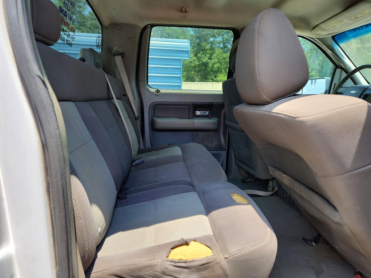 2006 Ford F150 Supercrew White vin: 1FTPW12V86FB52447