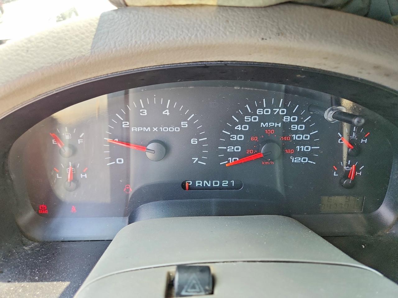 2006 Ford F150 Supercrew White vin: 1FTPW12V86FB52447