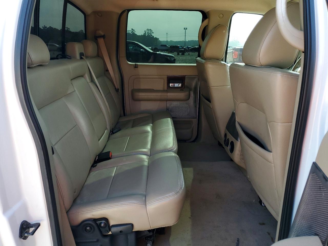 2007 Ford F150 Supercrew White vin: 1FTPW12V87FA17390