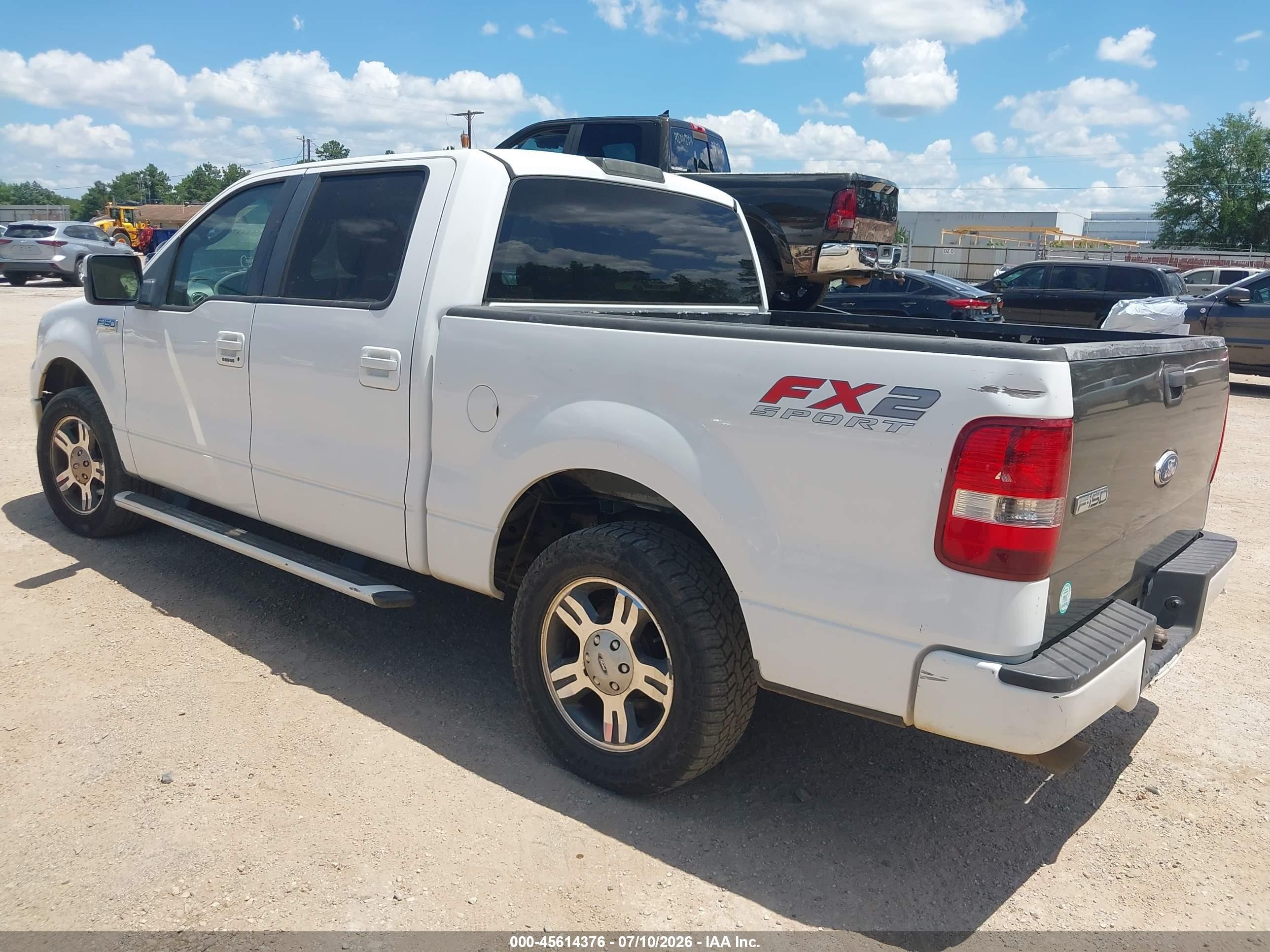 2007 Ford F-150 Lariat/xlt White vin: 1FTPW12V87KB22633