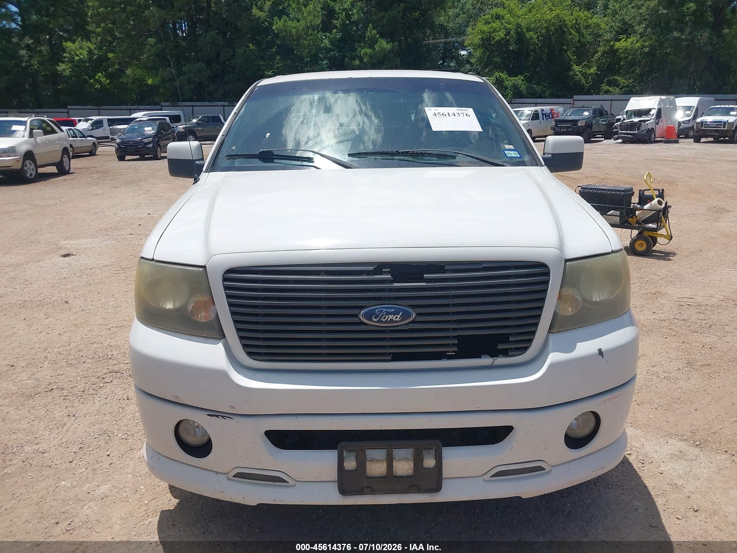 2007 Ford F-150 Lariat/xlt White vin: 1FTPW12V87KB22633