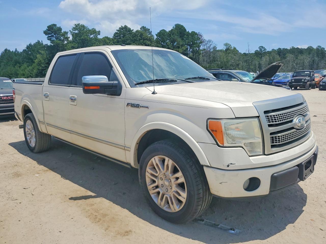 2009 Ford F150 Supercrew White vin: 1FTPW12V99FB02533