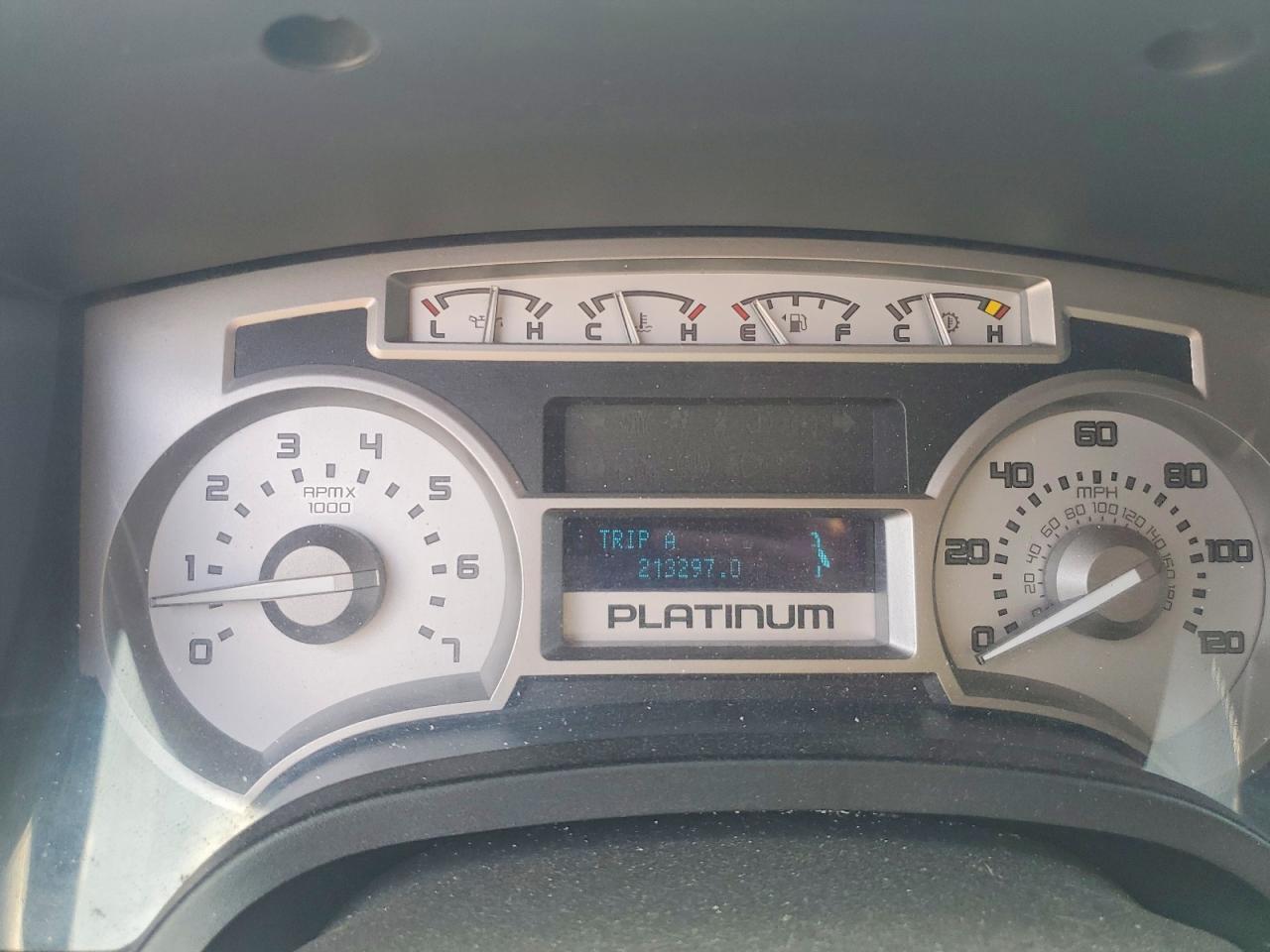 2009 Ford F150 Supercrew White vin: 1FTPW12V99FB02533