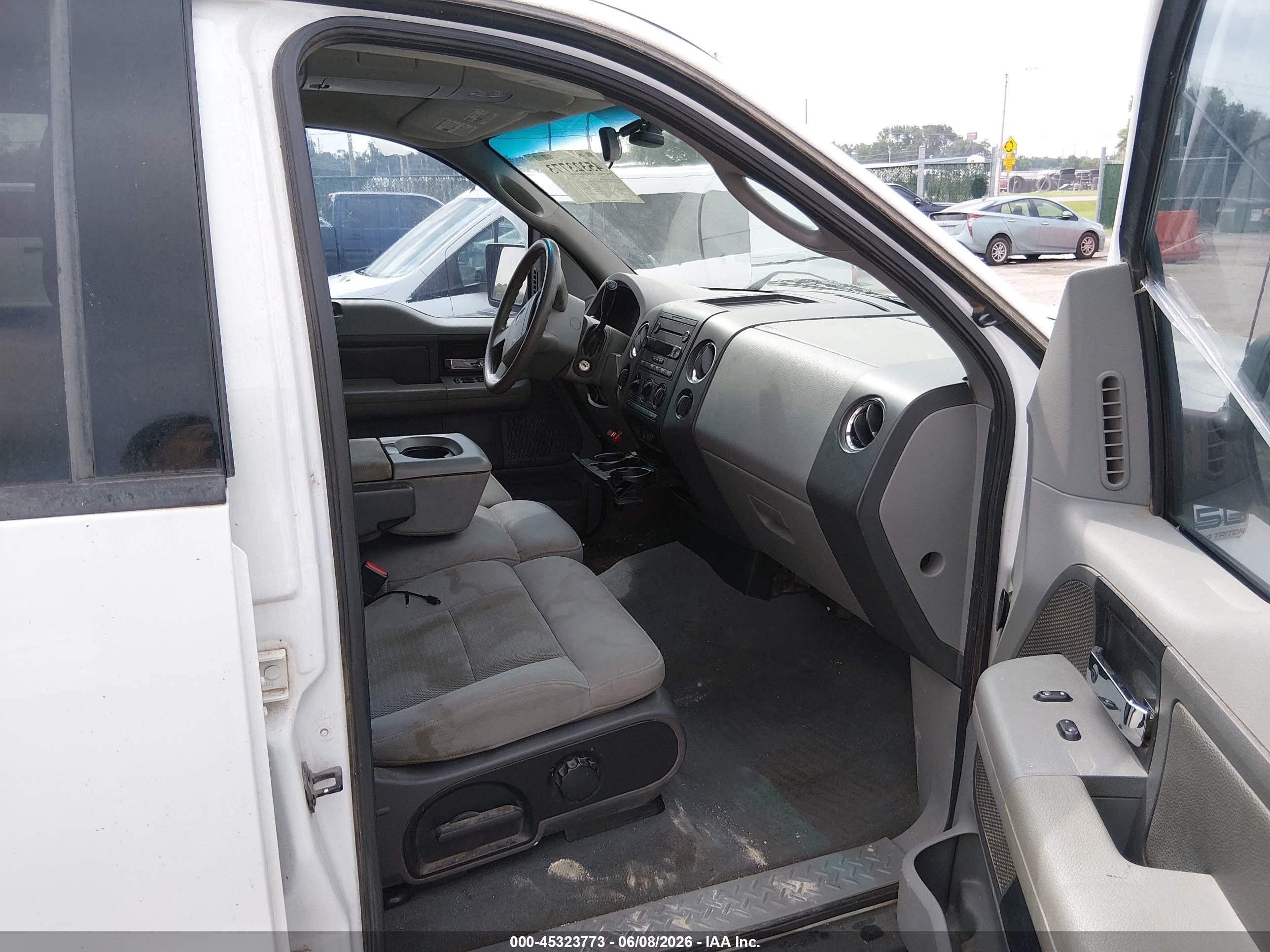 2004 Ford F-150 Fx4/lariat/xlt White vin: 1FTPW14504KB13790