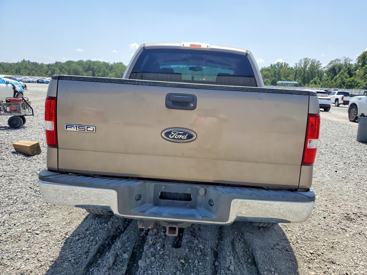 2004 Ford F150 Supercrew Beige vin: 1FTPW14504KB96833