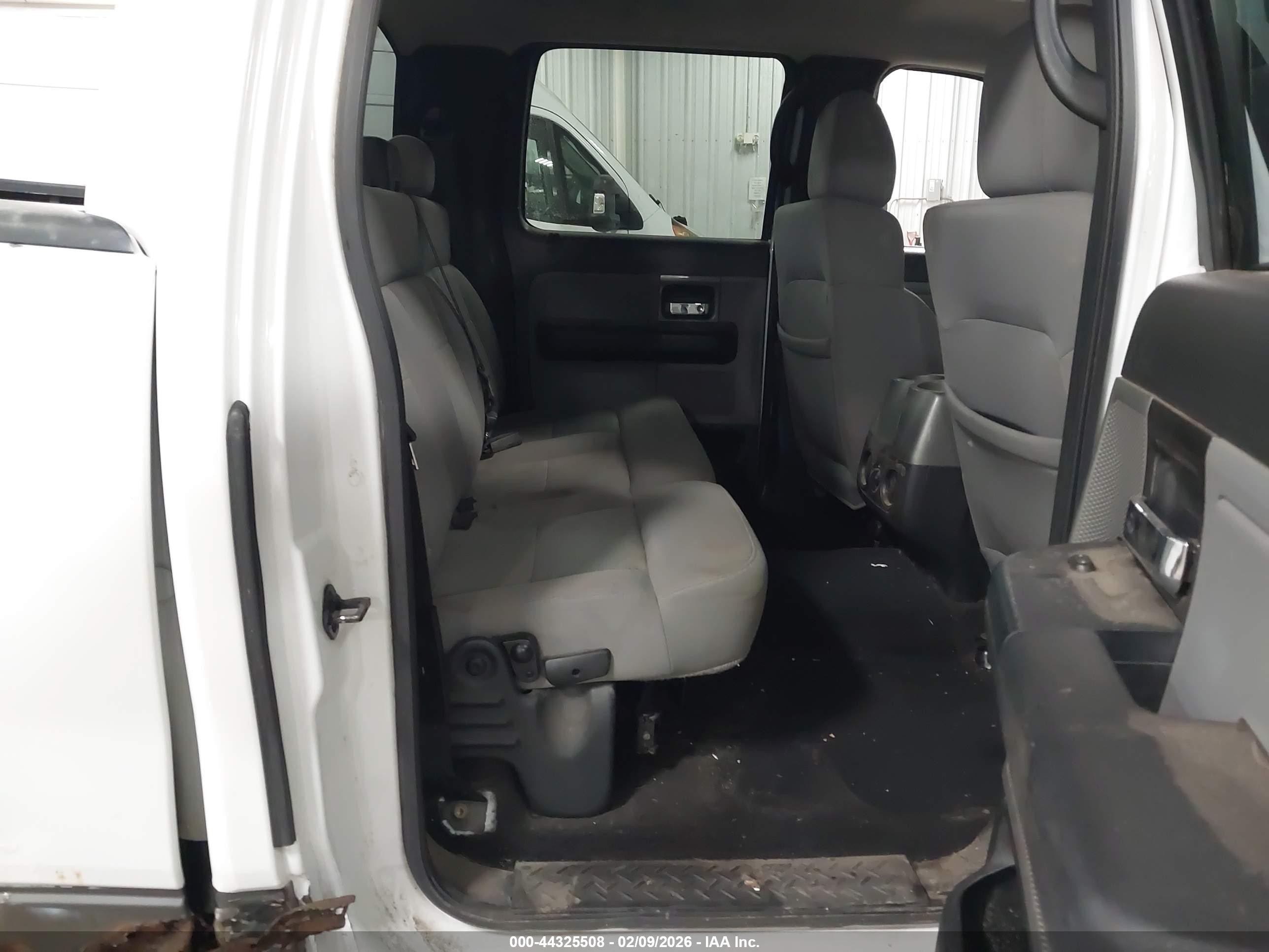 2005 Ford F-150 Fx4/lariat/xlt White vin: 1FTPW14505FA30404