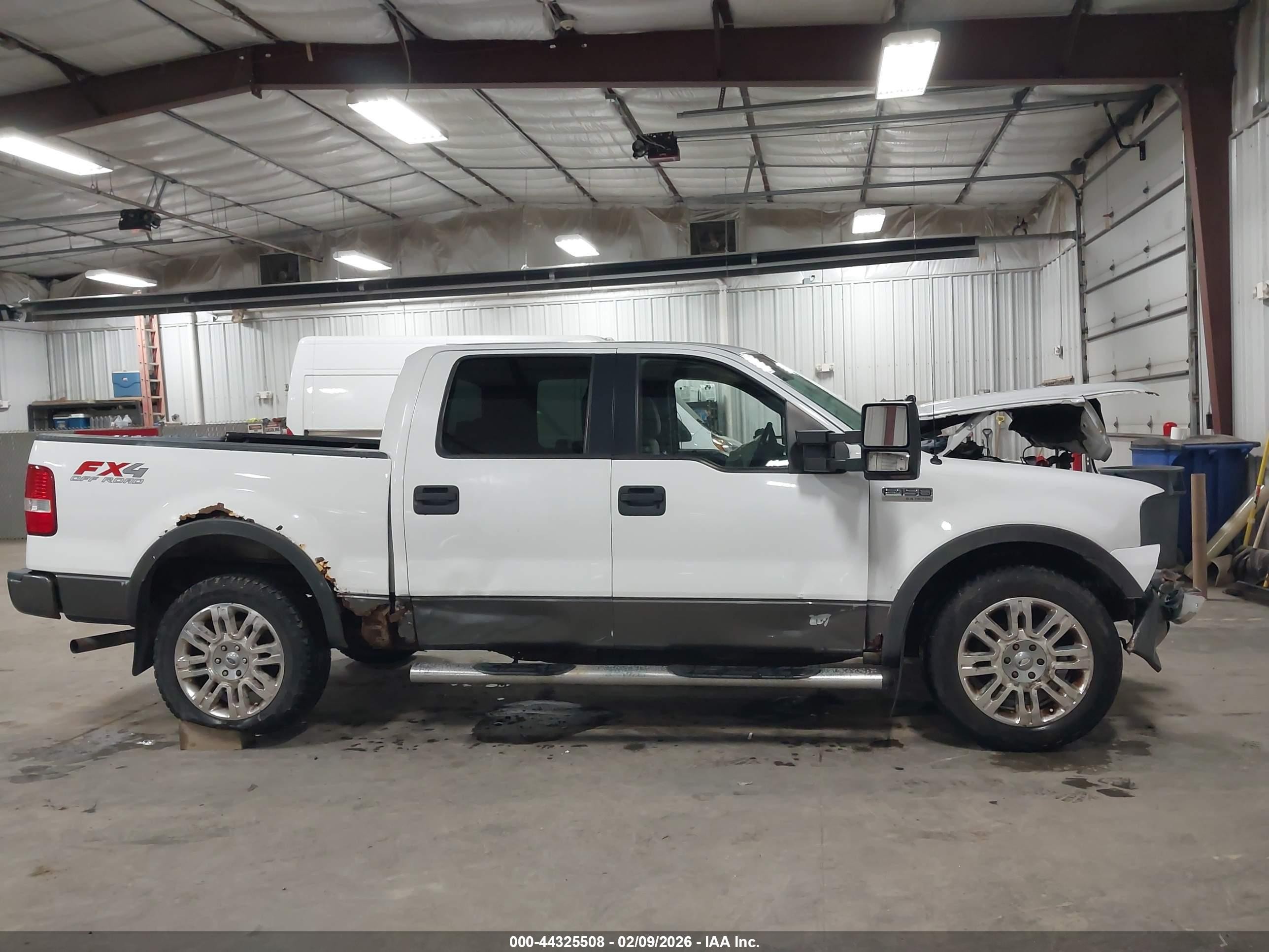 2005 Ford F-150 Fx4/lariat/xlt White vin: 1FTPW14505FA30404