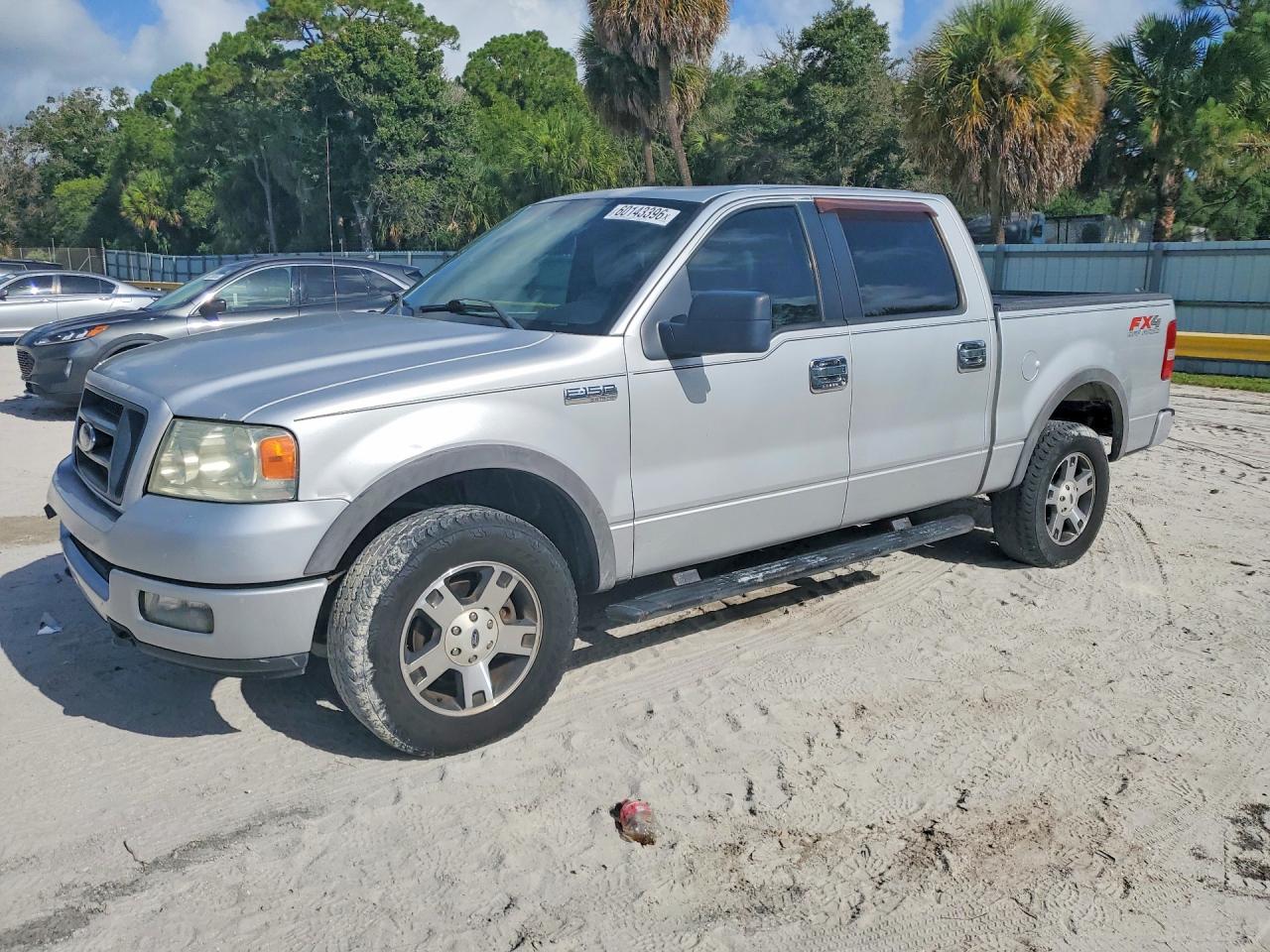 2005 Ford F150 Supercrew Silver vin: 1FTPW14505FA81126