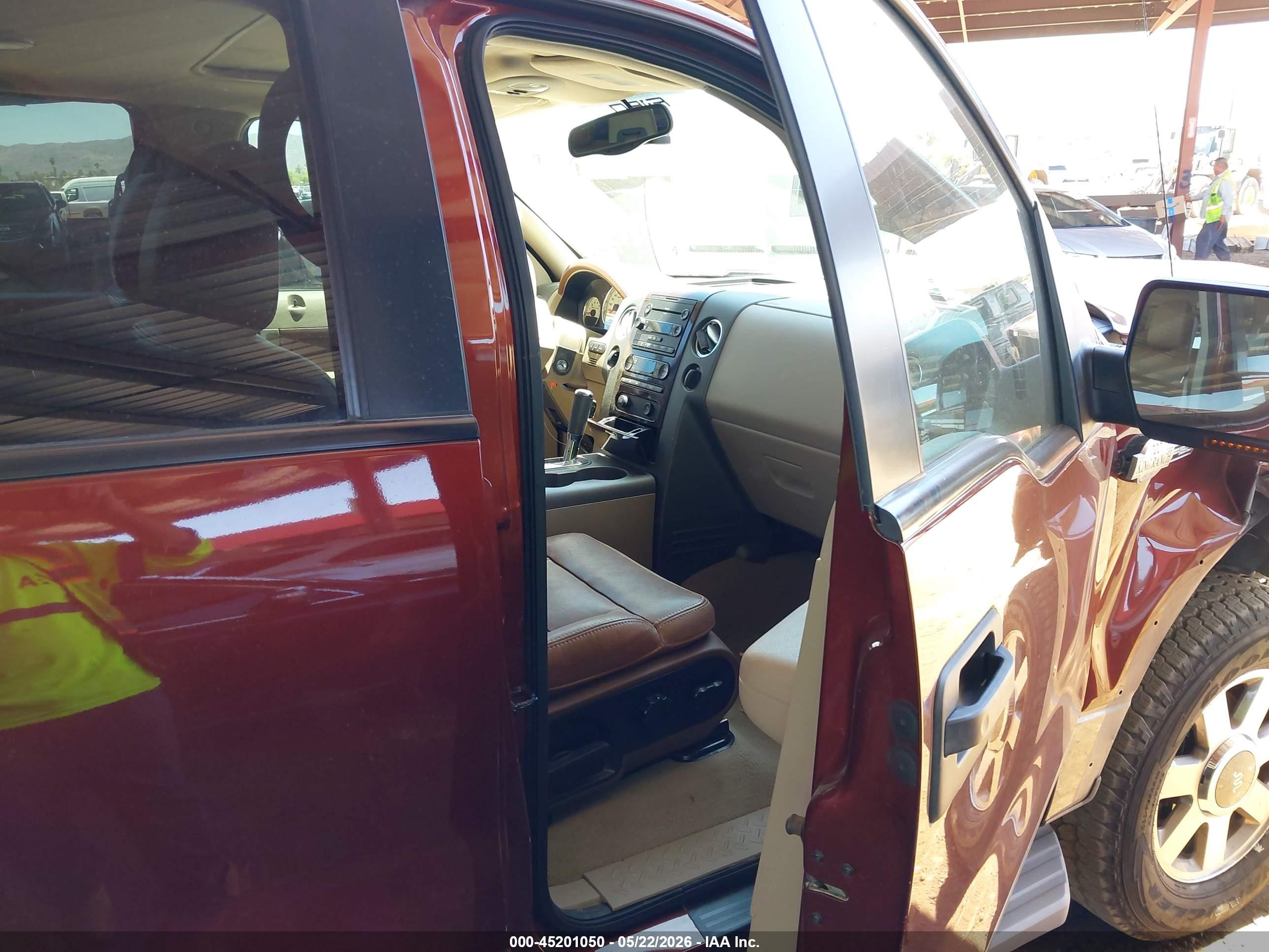 2005 Ford F-150 Fx4/lariat/xlt Red vin: 1FTPW14505KE05151