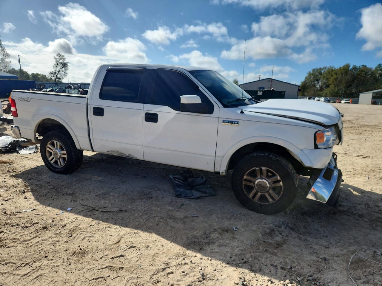 2005 Ford F150 Supercrew White vin: 1FTPW14505KE77726