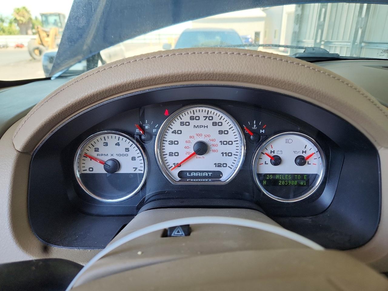 2007 Ford F150 Supercrew Two Tone vin: 1FTPW14507KB61486