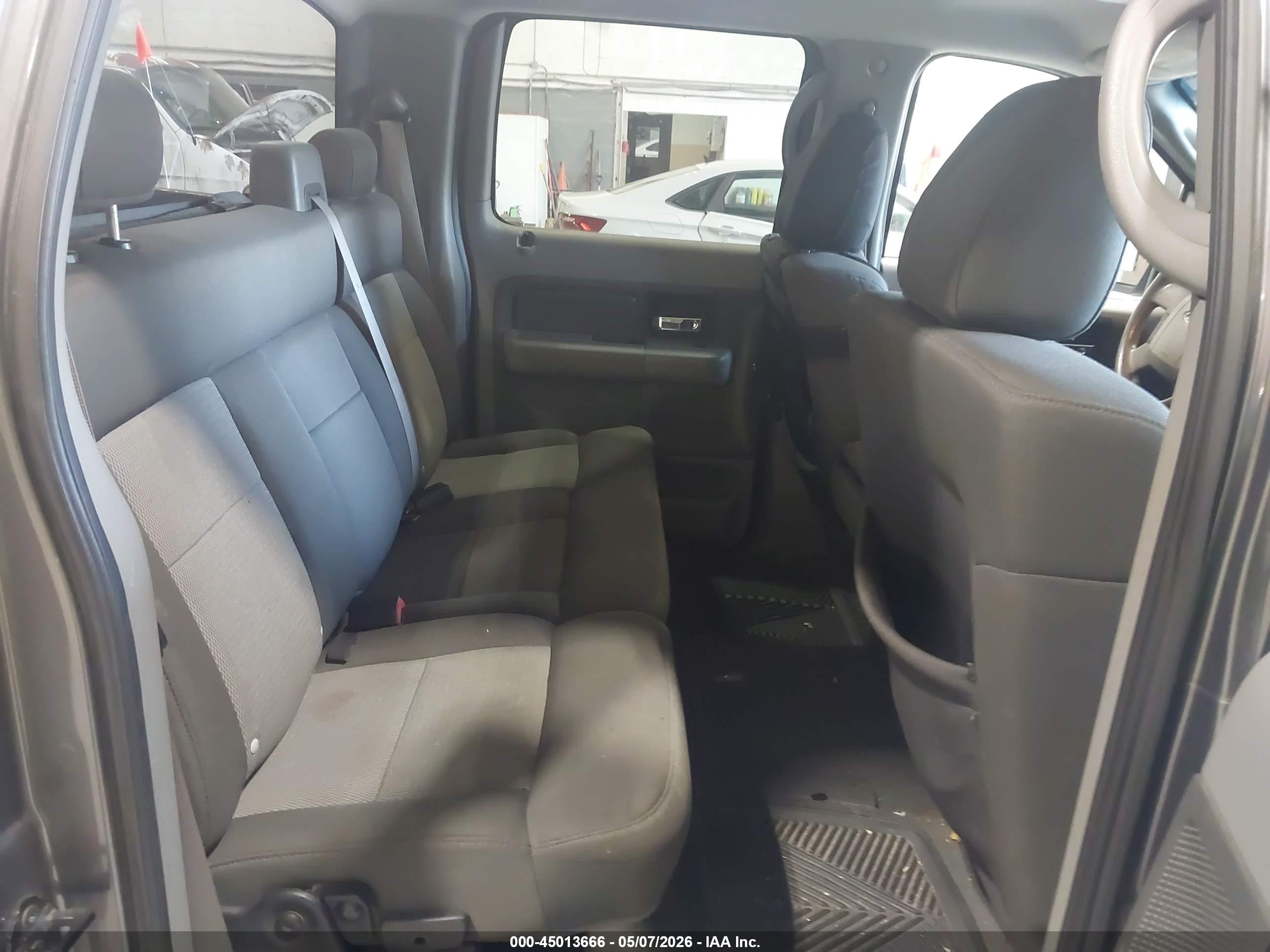 2005 Ford F-150 Fx4/lariat/xlt Серый vin: 1FTPW14515FA48457