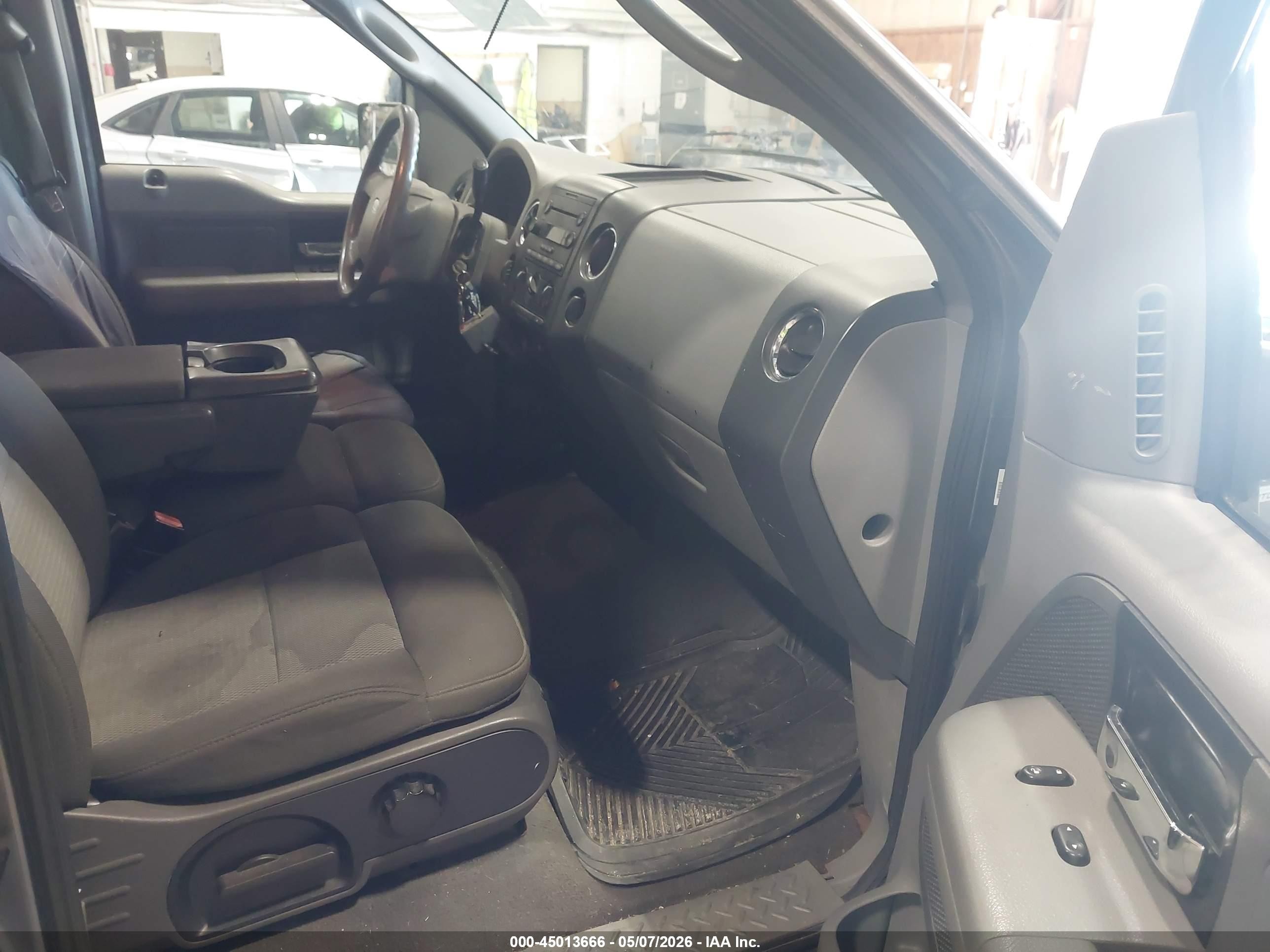 2005 Ford F-150 Fx4/lariat/xlt Серый vin: 1FTPW14515FA48457