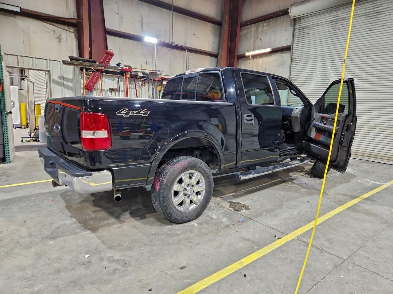 2005 Ford F150 Supercrew Black vin: 1FTPW14515FB45948