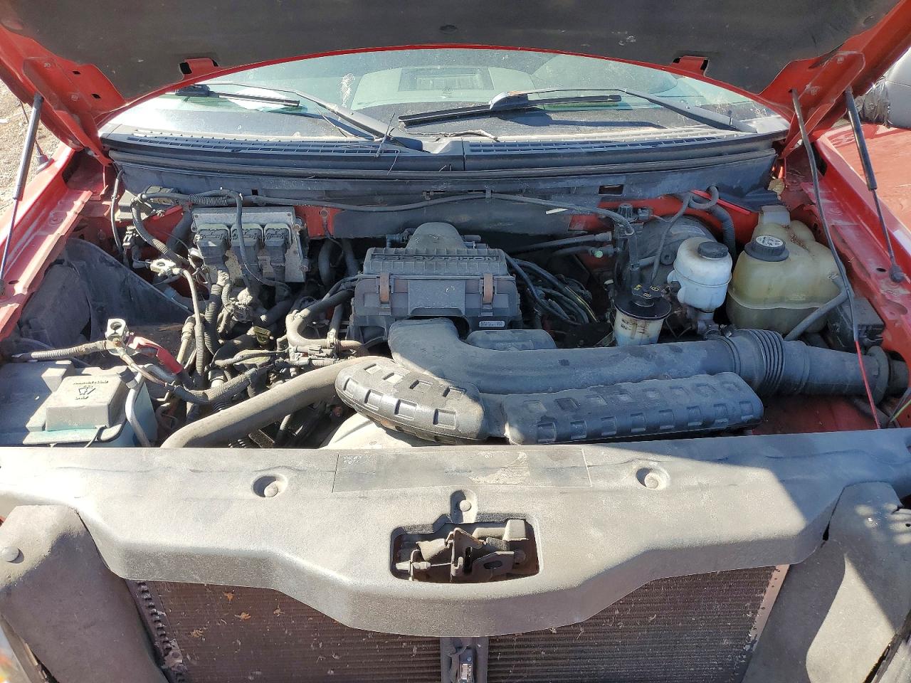 2005 Ford F150 Supercrew Red vin: 1FTPW14515KE51555