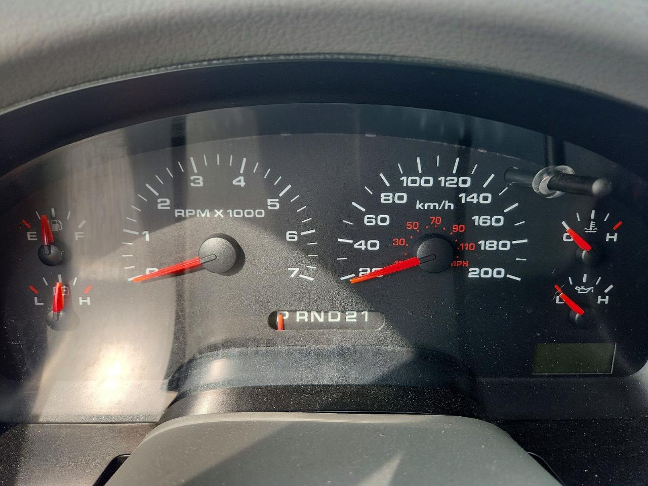 2005 Ford F150 Supercrew White vin: 1FTPW14515KE60367