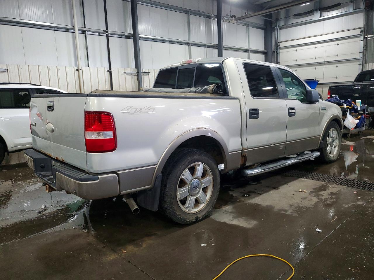 2006 Ford F150 Supercrew Beige vin: 1FTPW14516FA55927
