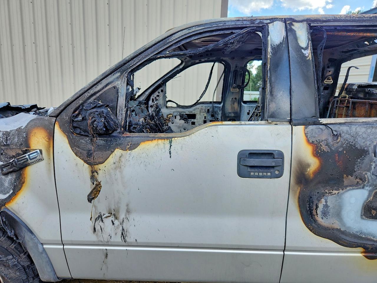 2006 Ford F150 Supercrew Серебряный vin: 1FTPW14516KC64558