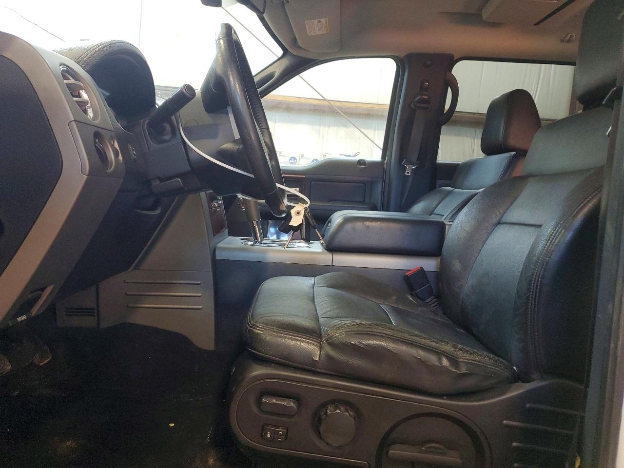 2007 Ford F150 Supercrew White vin: 1FTPW14517FA28860
