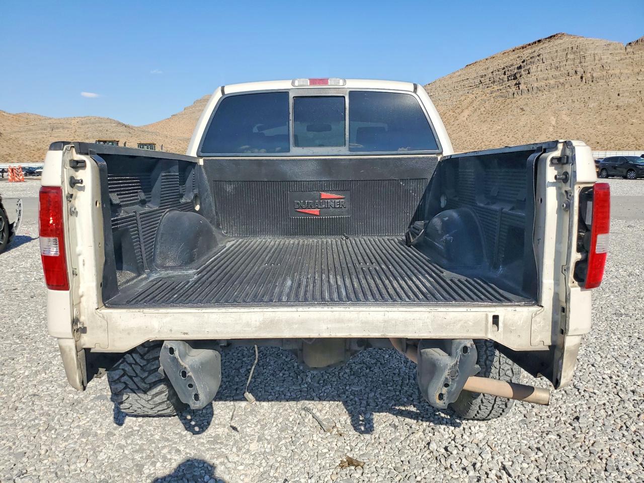 2007 Ford F150 Supercrew Cream vin: 1FTPW14517FB75129