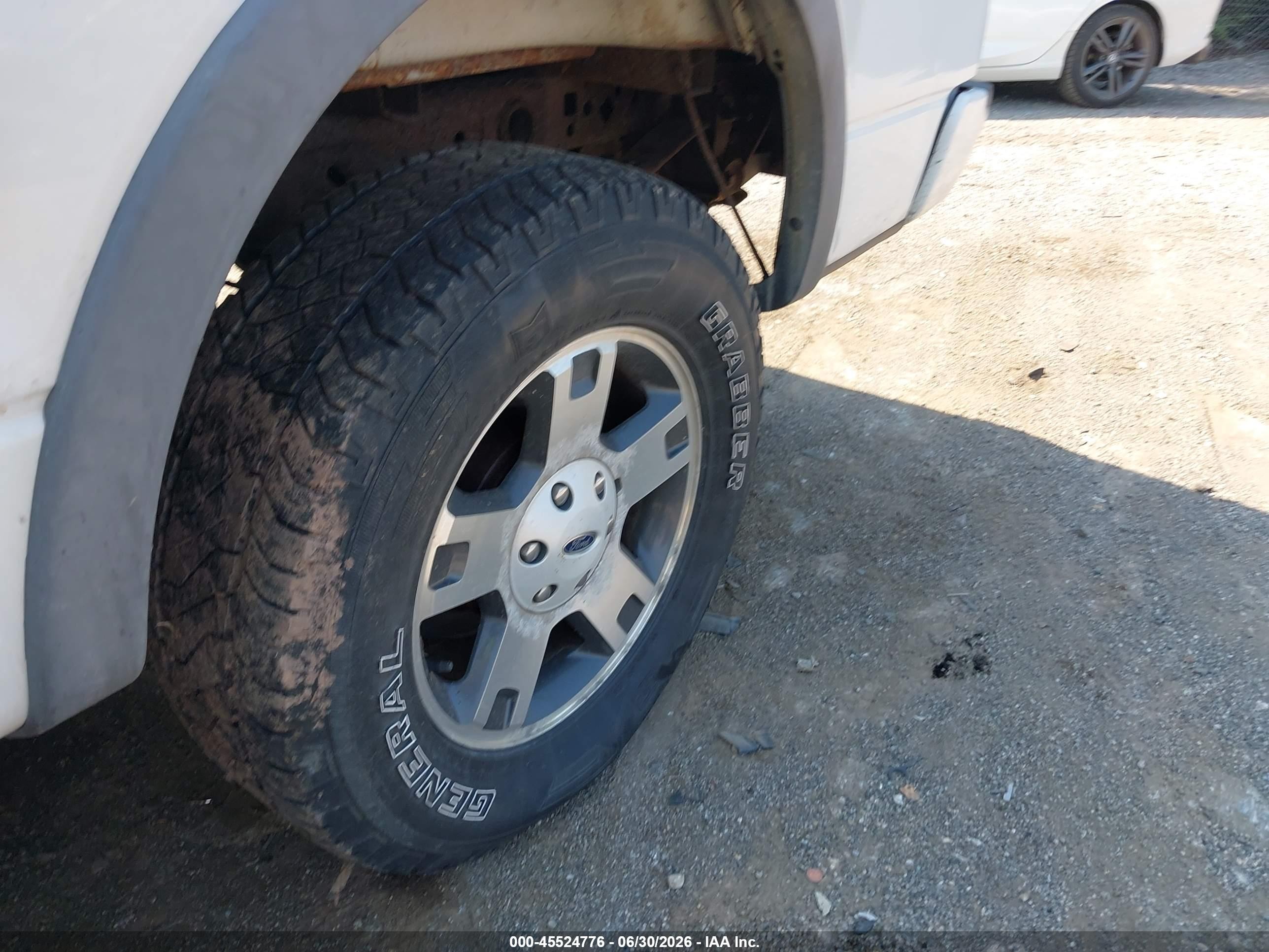 2008 Ford F-150 Fx4 White vin: 1FTPW14518FA12966