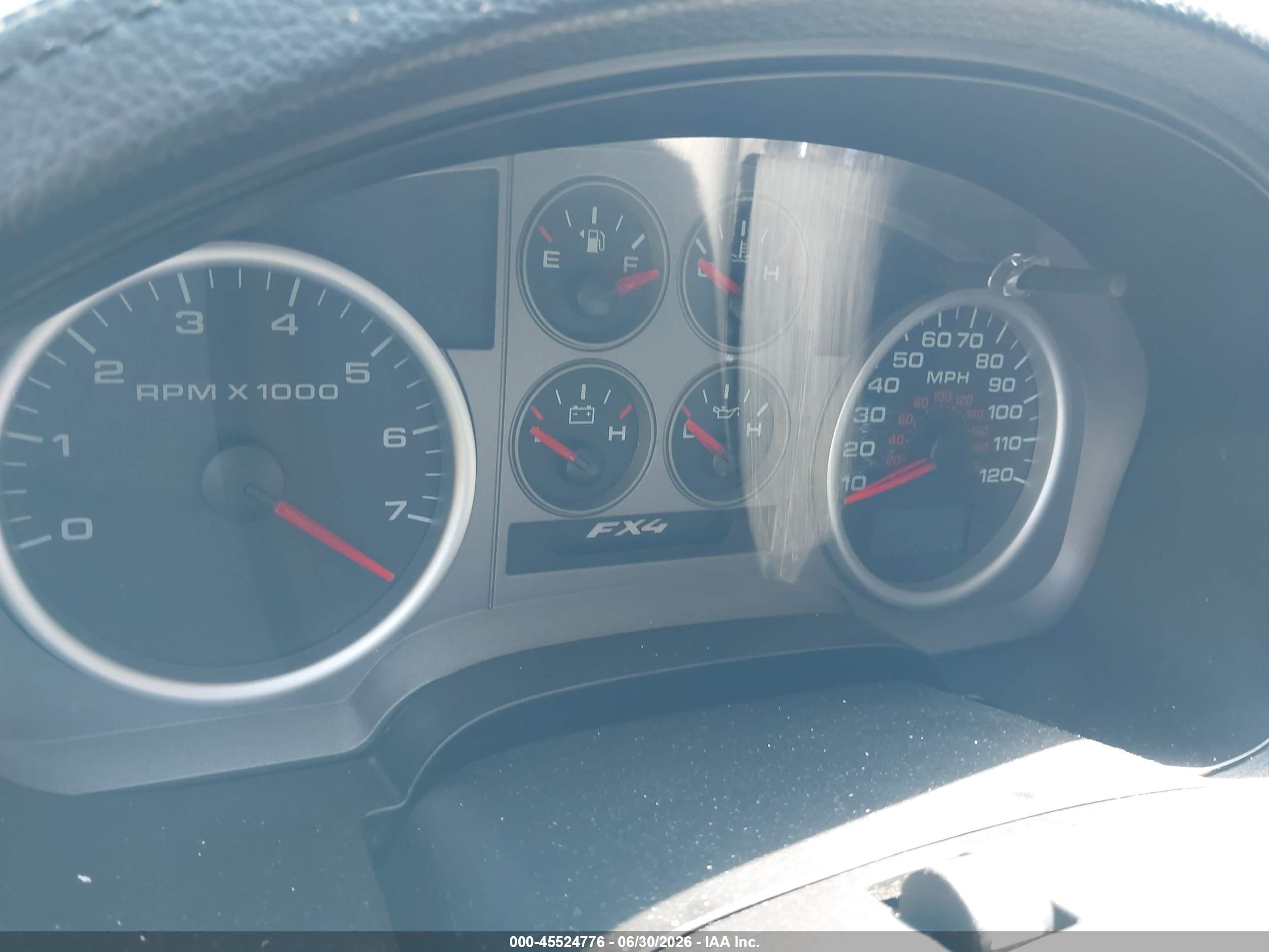 2008 Ford F-150 Fx4 White vin: 1FTPW14518FA12966