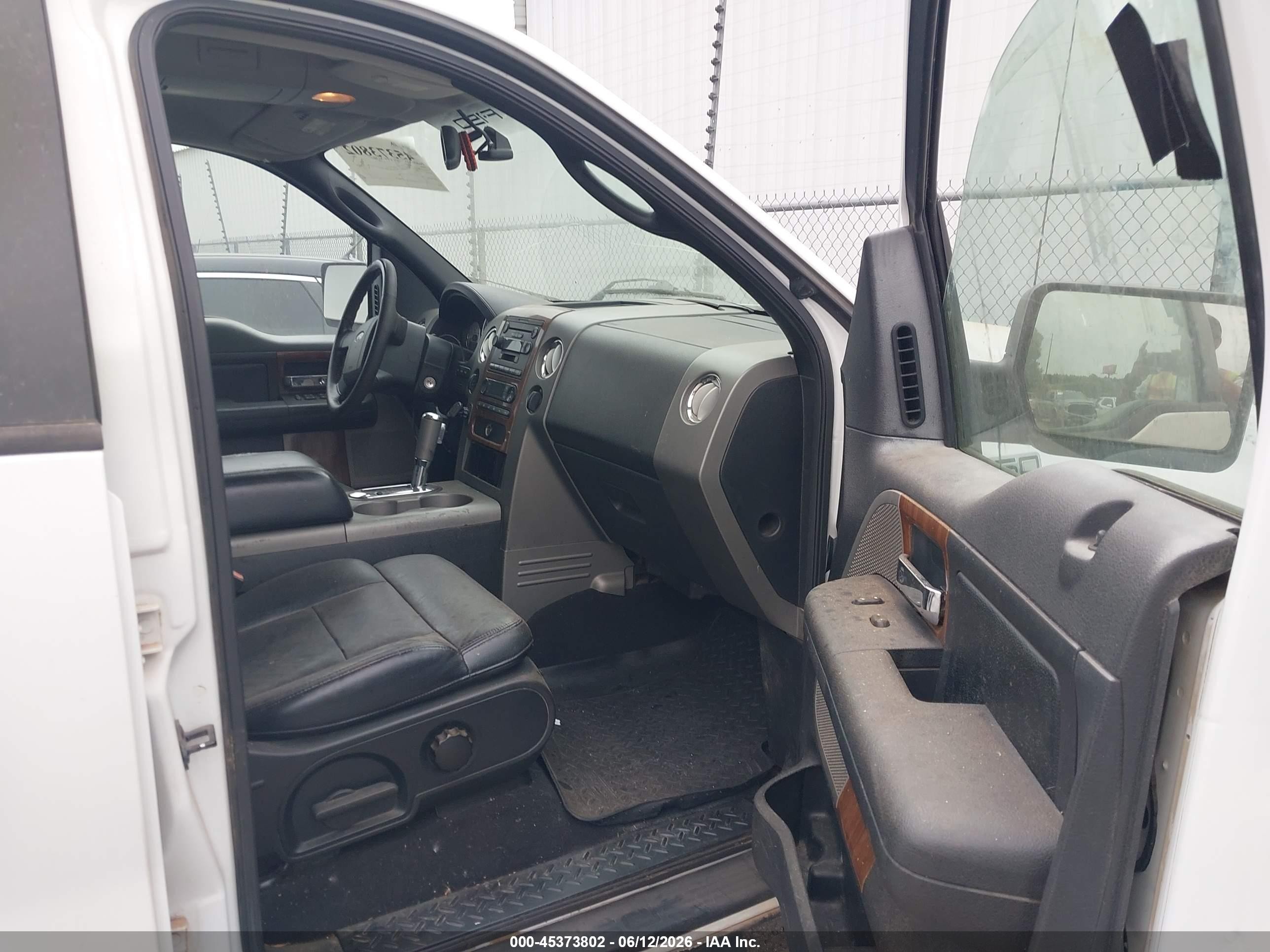 2004 Ford F-150 Fx4/lariat/xlt White vin: 1FTPW14524FA12808