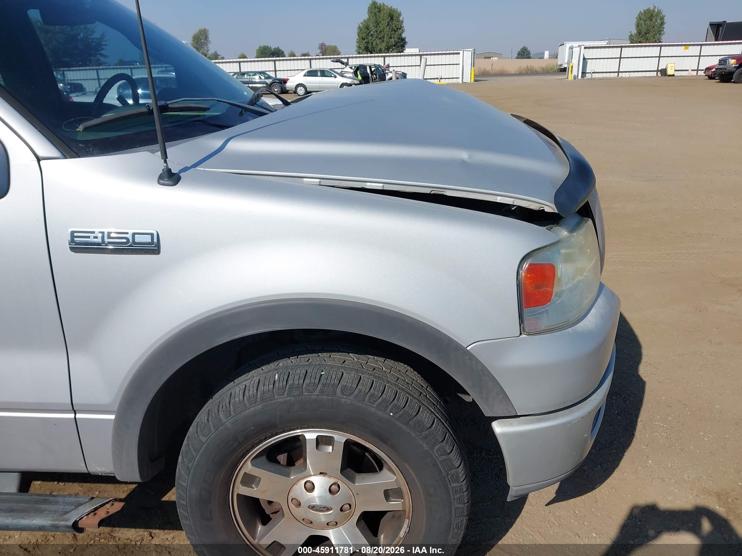 2004 Ford F-150 Fx4/lariat/xlt Silver vin: 1FTPW14524KB44782