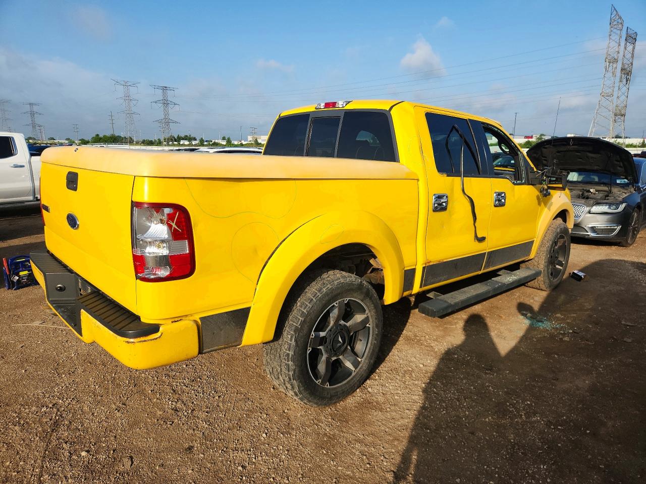2004 Ford F150 Supercrew Yellow vin: 1FTPW14524KD58526