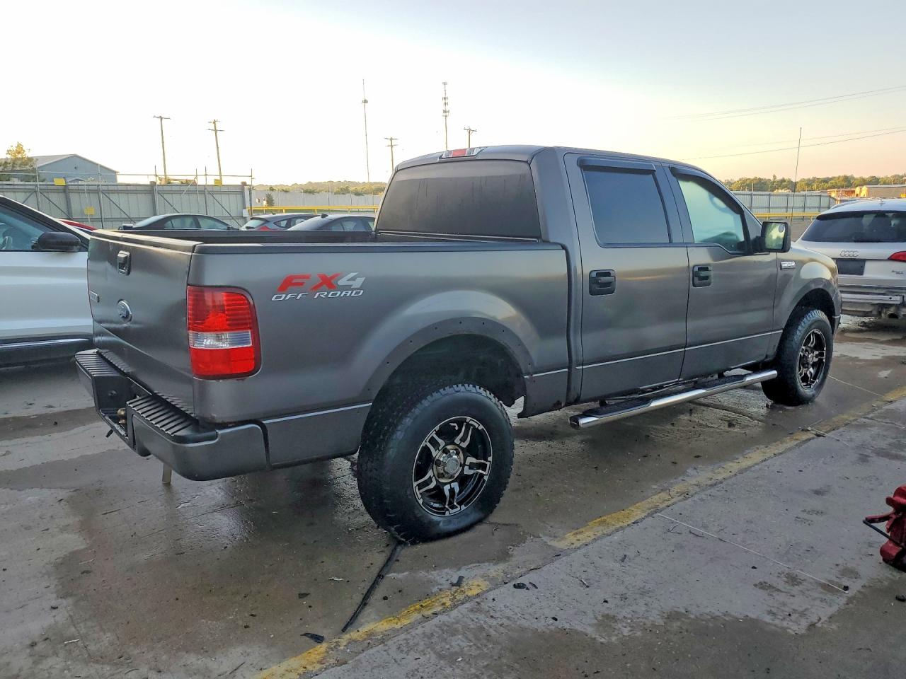 2005 Ford F150 Supercrew Gray vin: 1FTPW14525KD32252