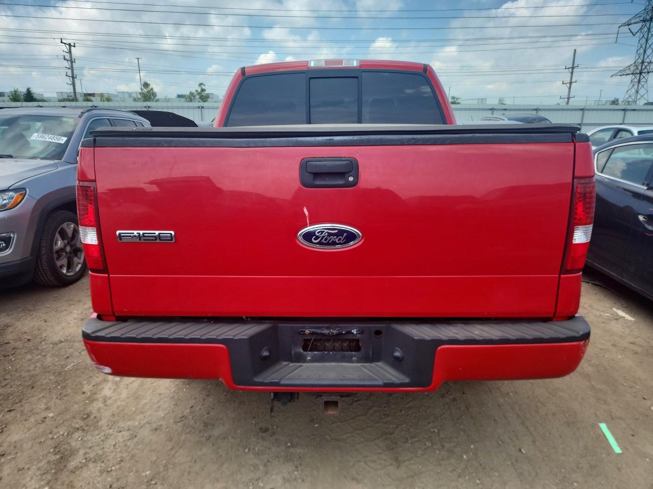 2005 Ford F-150 Red vin: 1FTPW14525KF06319