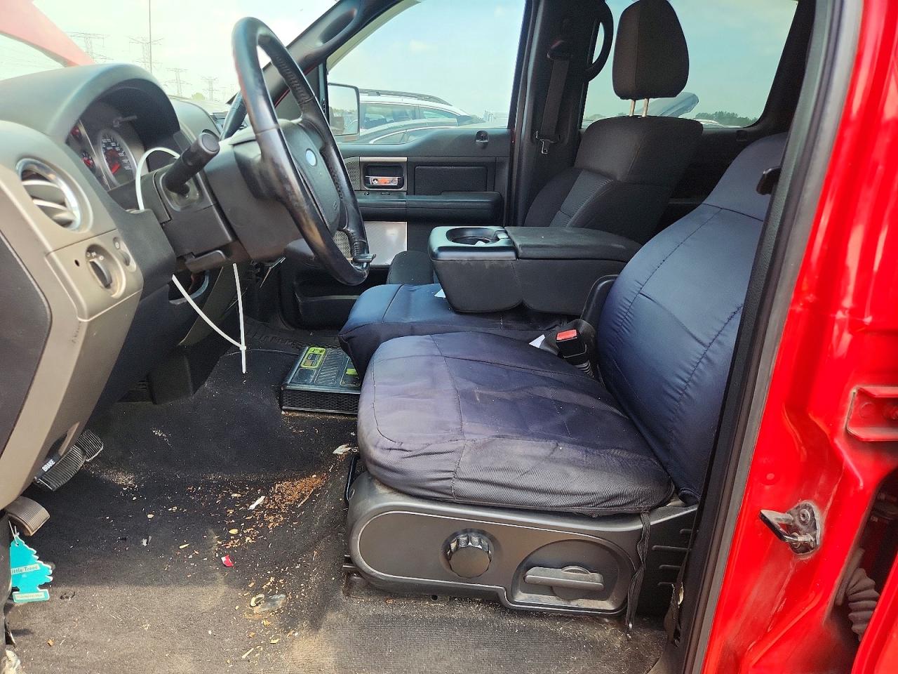 2005 Ford F-150 Red vin: 1FTPW14525KF06319