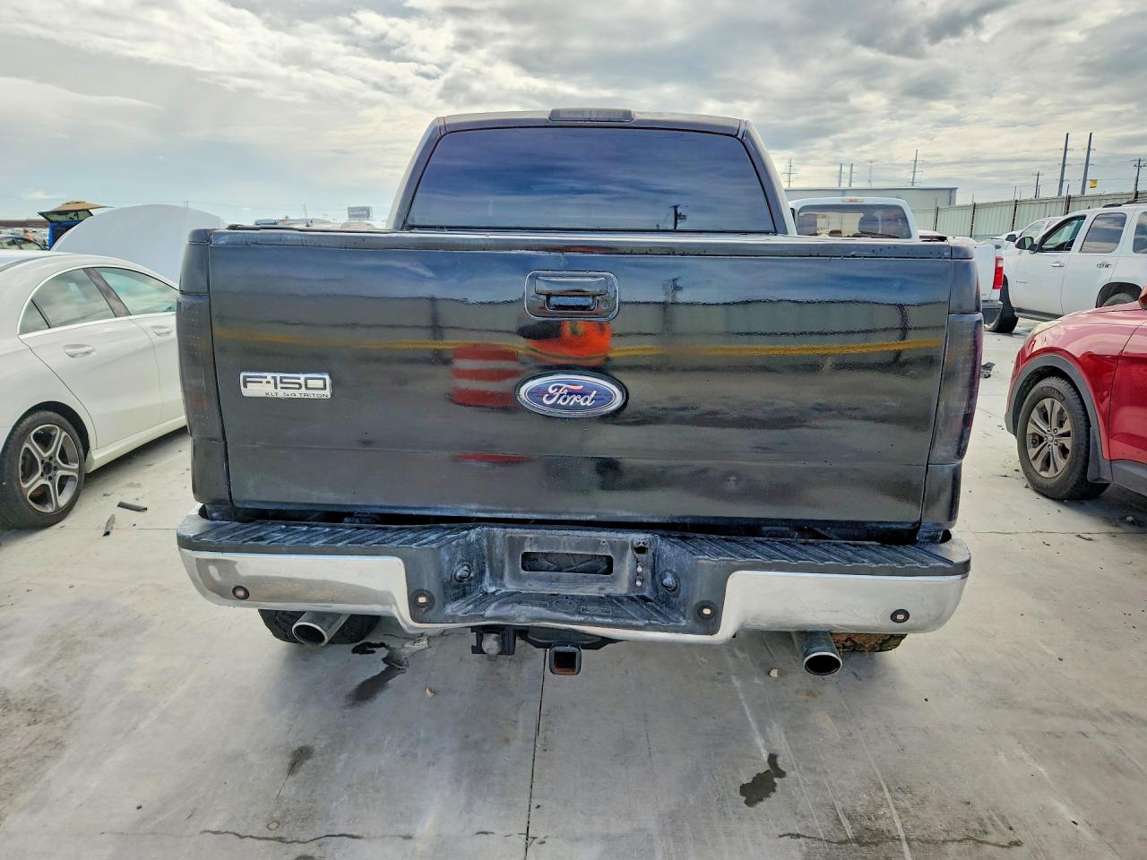 2006 Ford F150 Supercrew Black vin: 1FTPW14526FA36304