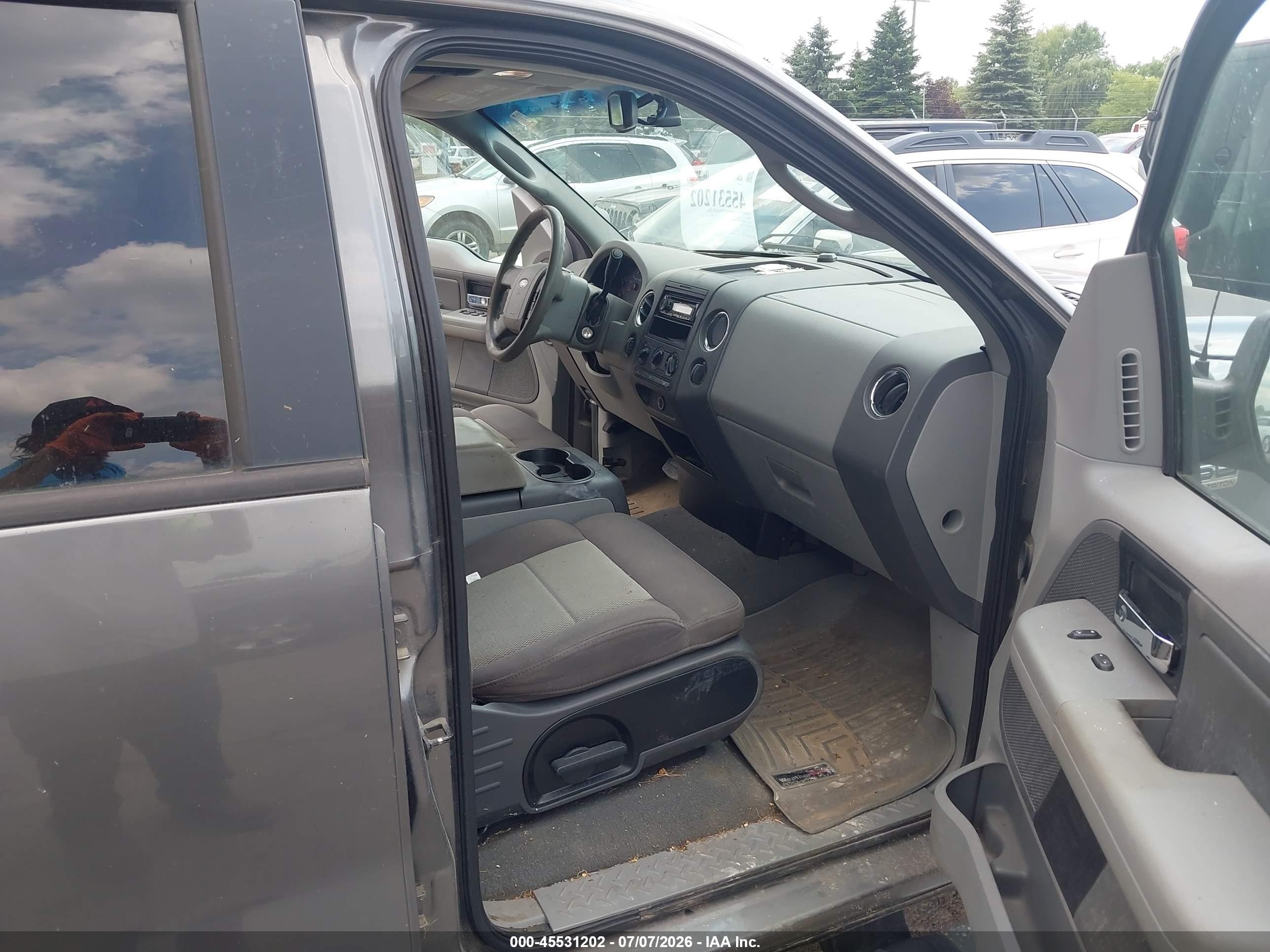 2006 Ford F-150 Fx4/lariat/xlt Серый vin: 1FTPW14526FB74425
