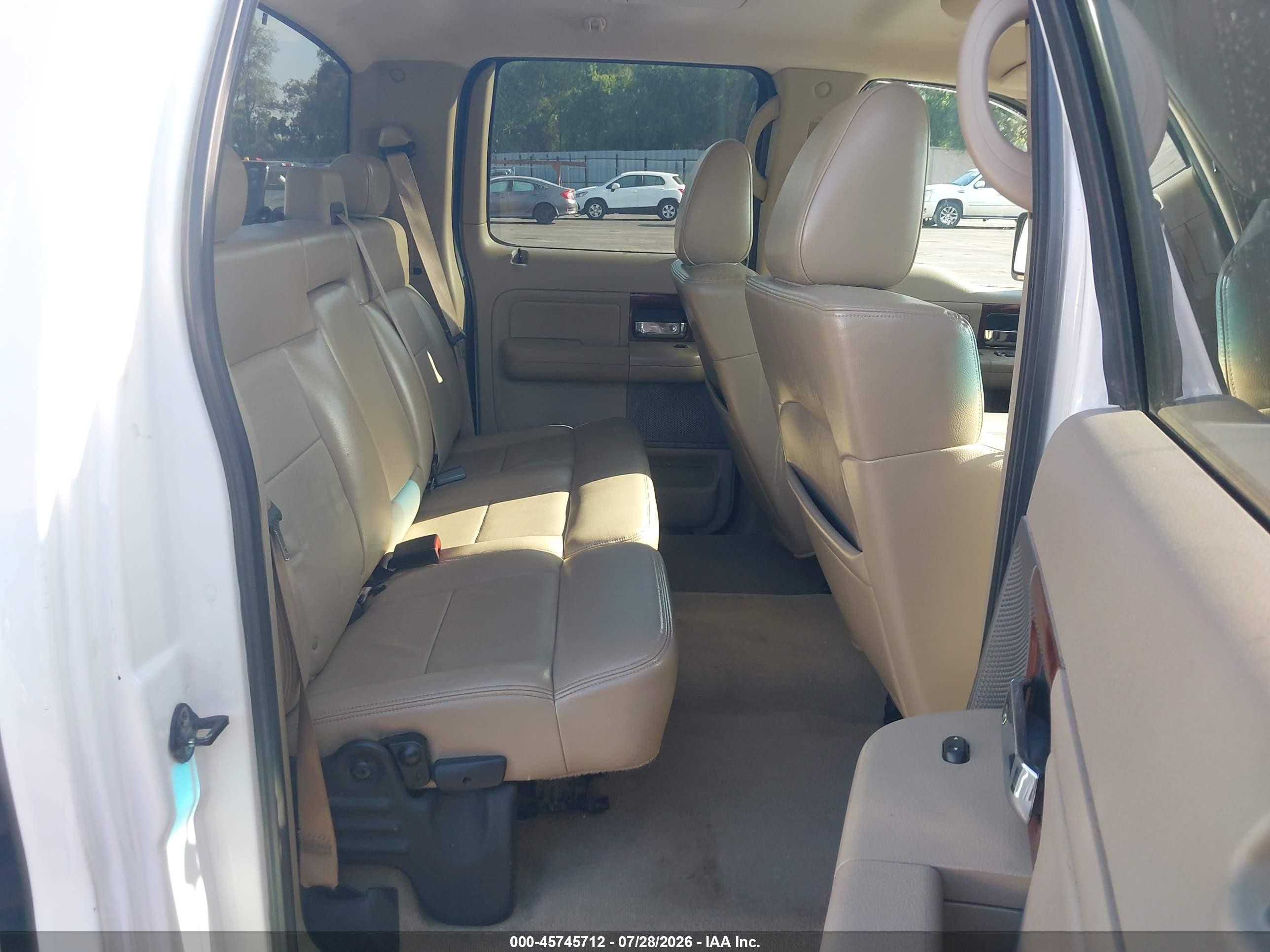 2007 Ford F-150 Fx4/lariat/xlt White vin: 1FTPW14527FA48437